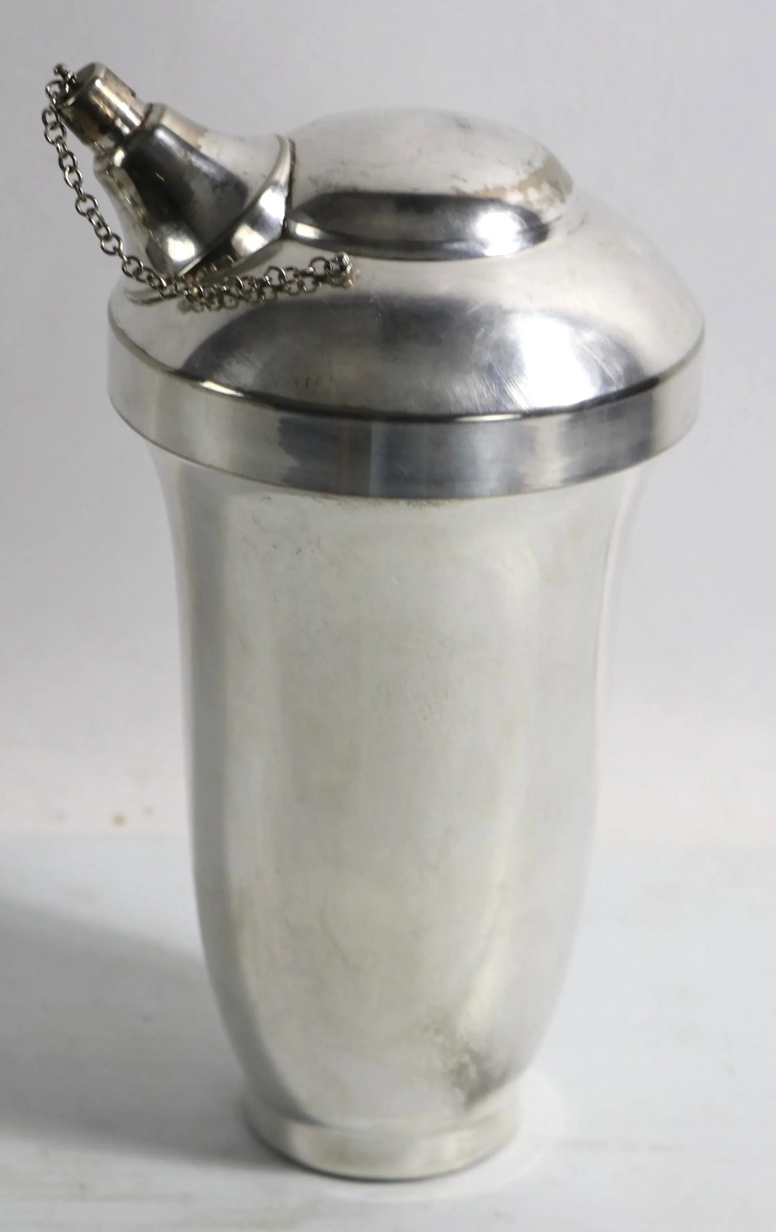 Americana Silverplate Art Deco Cocktail Shaker - 2