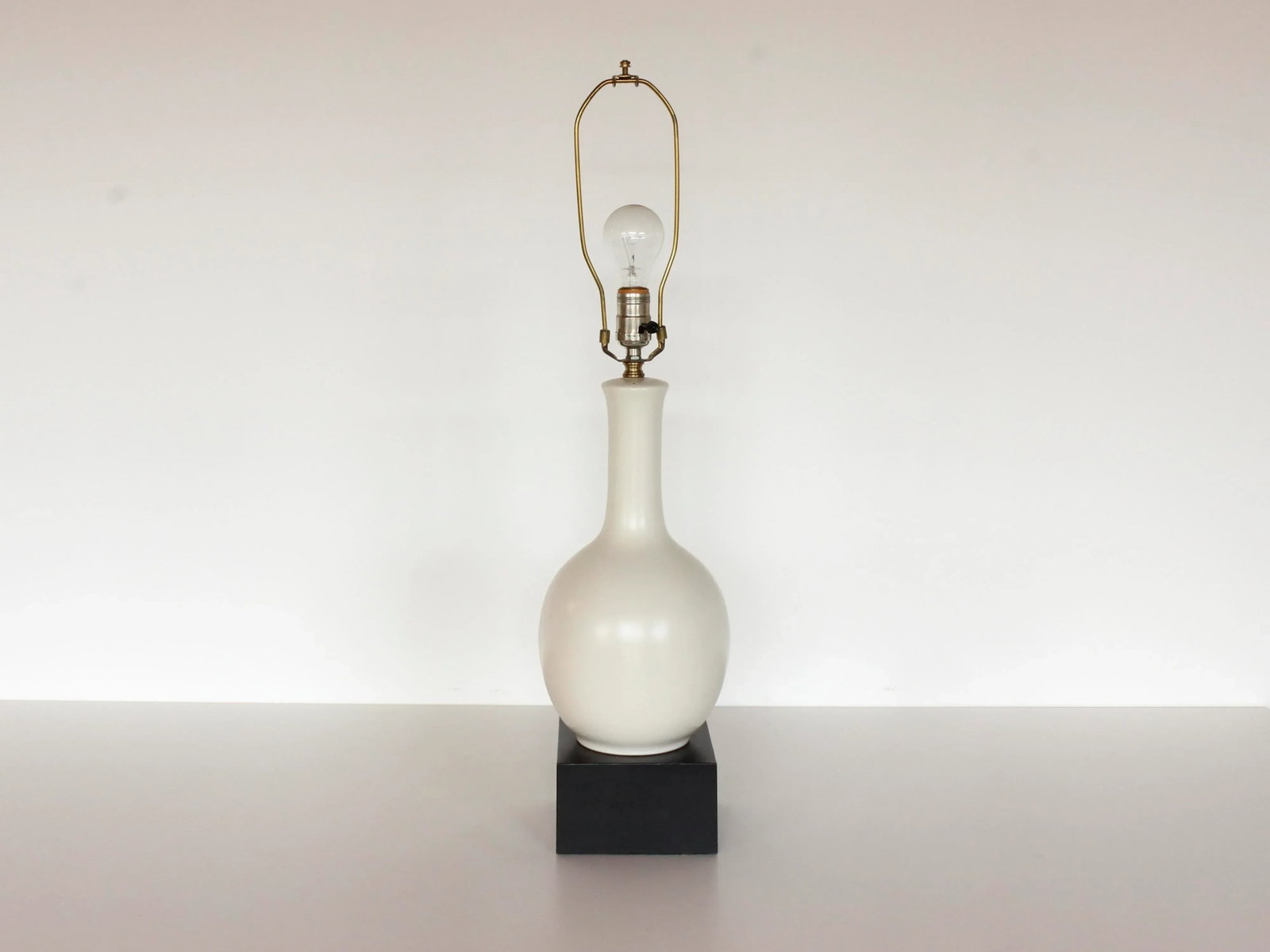 Midcentury White Craquelure Pottery Table Lamp With Black Shade - 3