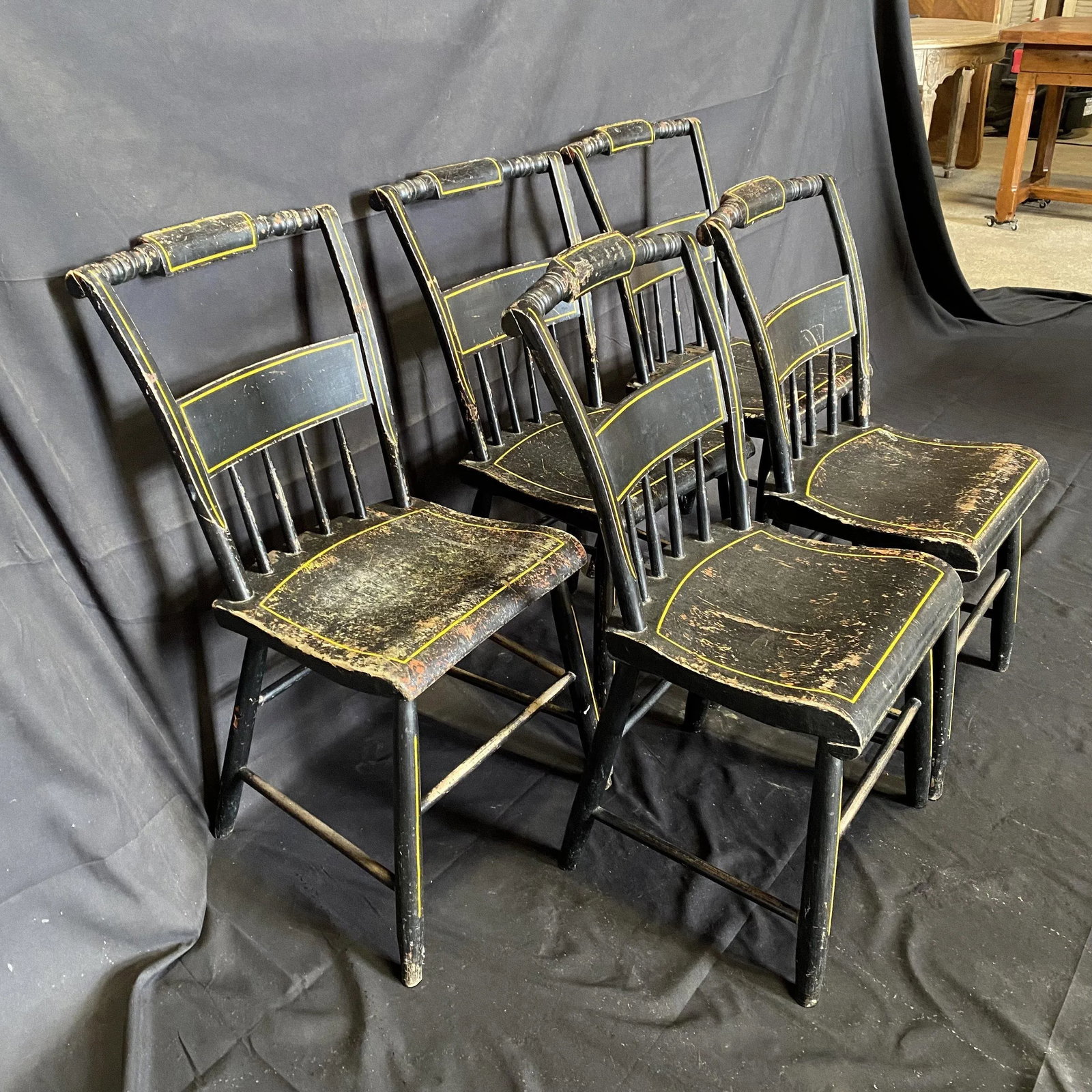 19th Century Plank Seated Dining Chairs With Original Black Paint -Set of 5 - 11