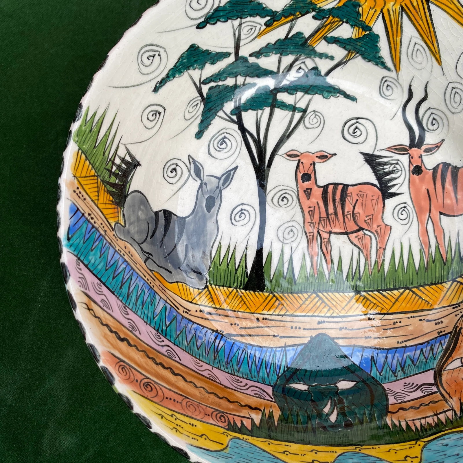 1970s Hand Painted Detailed Bowl - 4