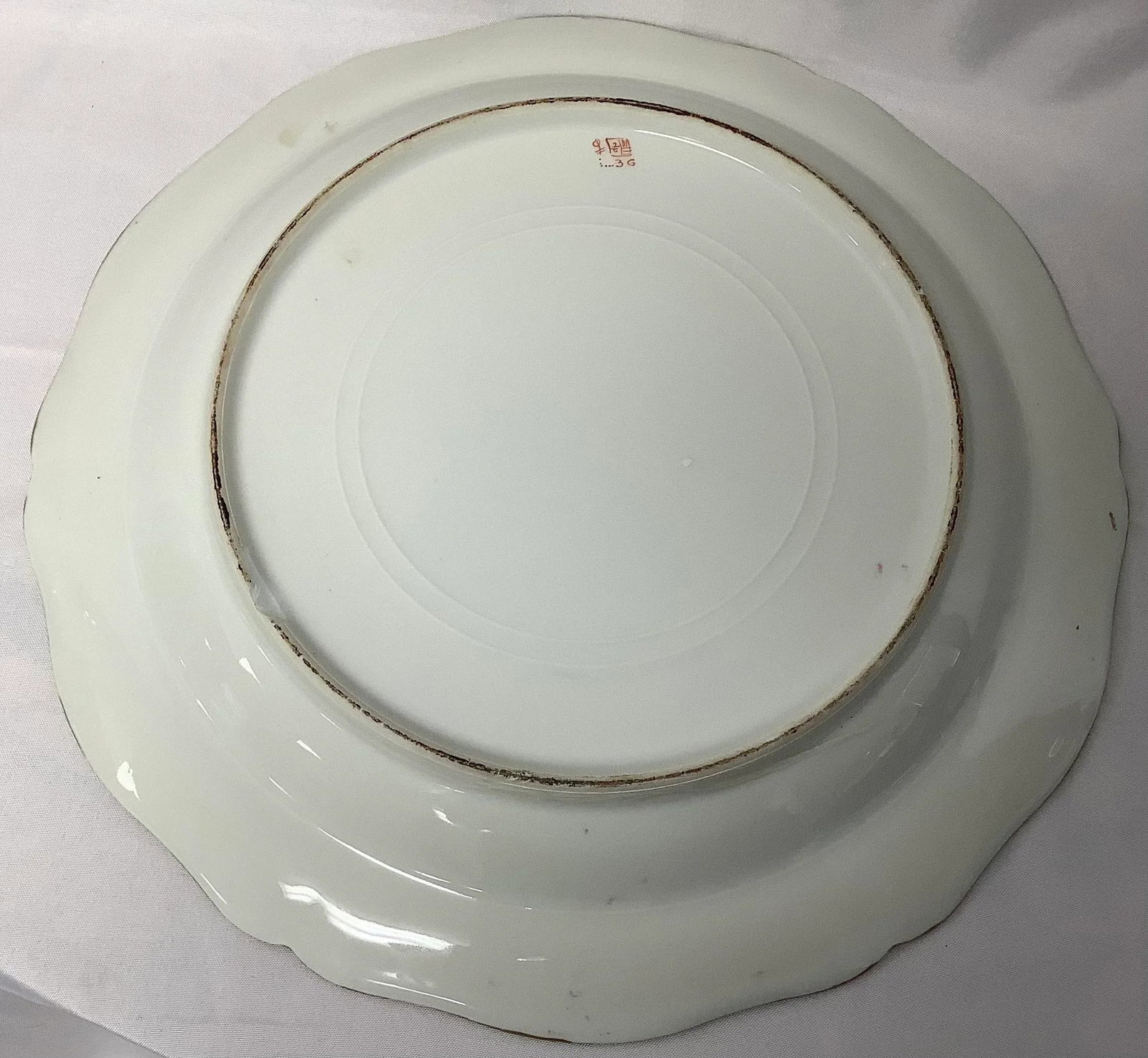 Sampson Large Covered Tureen With Under-Plate - 8