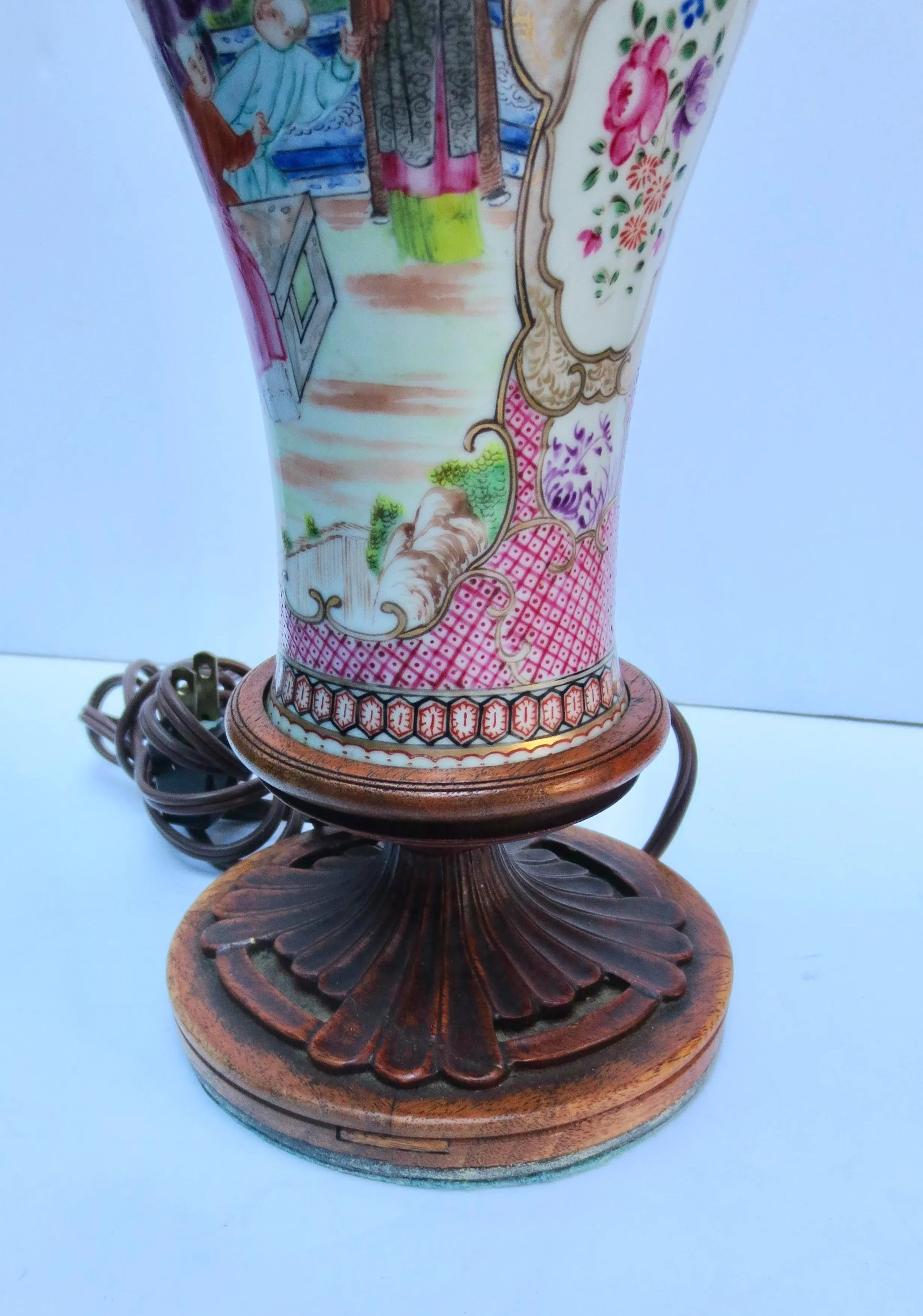 1920-30s Chinese Porcelain Vase Mounted Lamp - 11