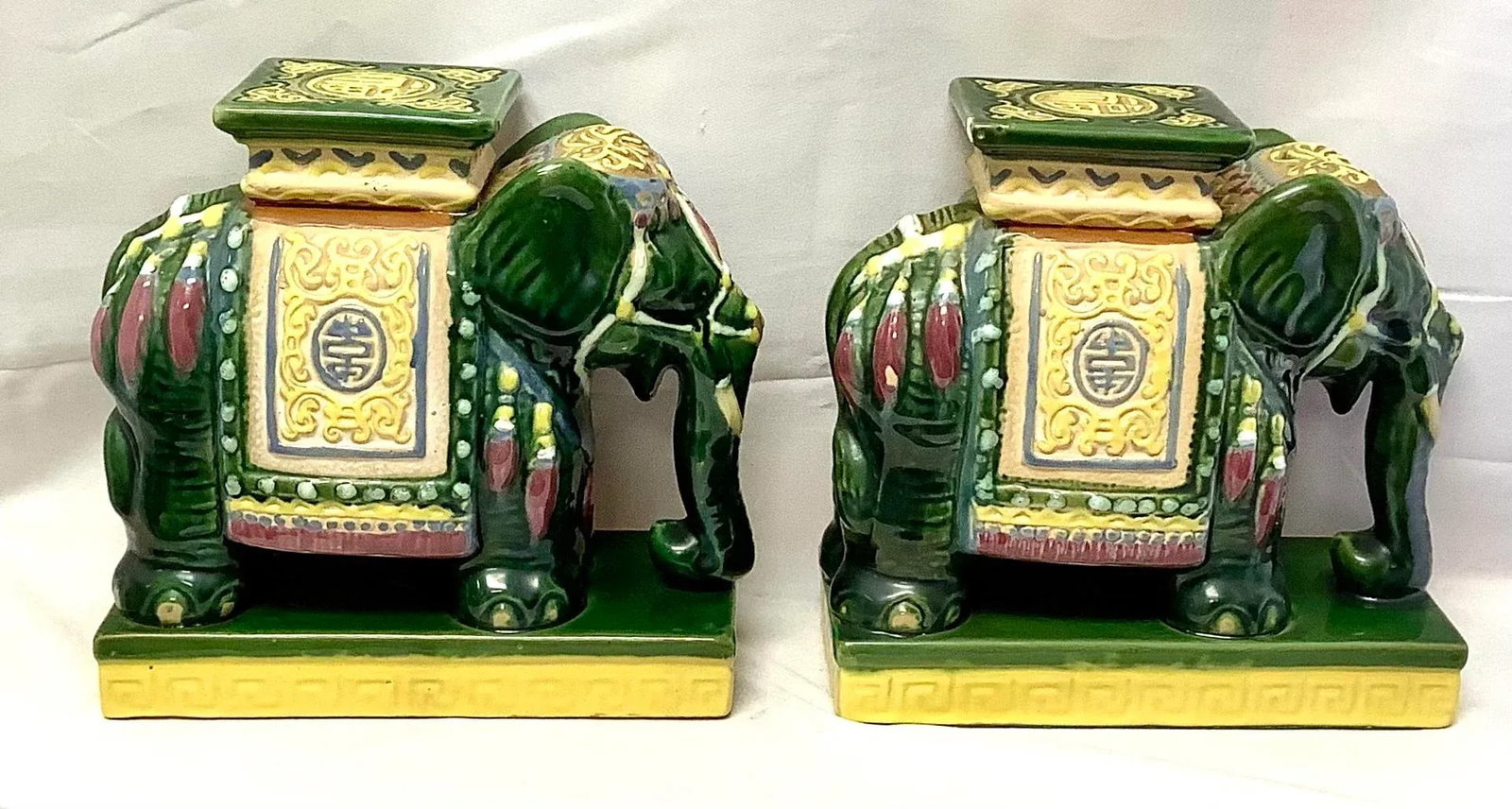 Vintage Pair of Green Ceramic Asian Elephant Statues - 7