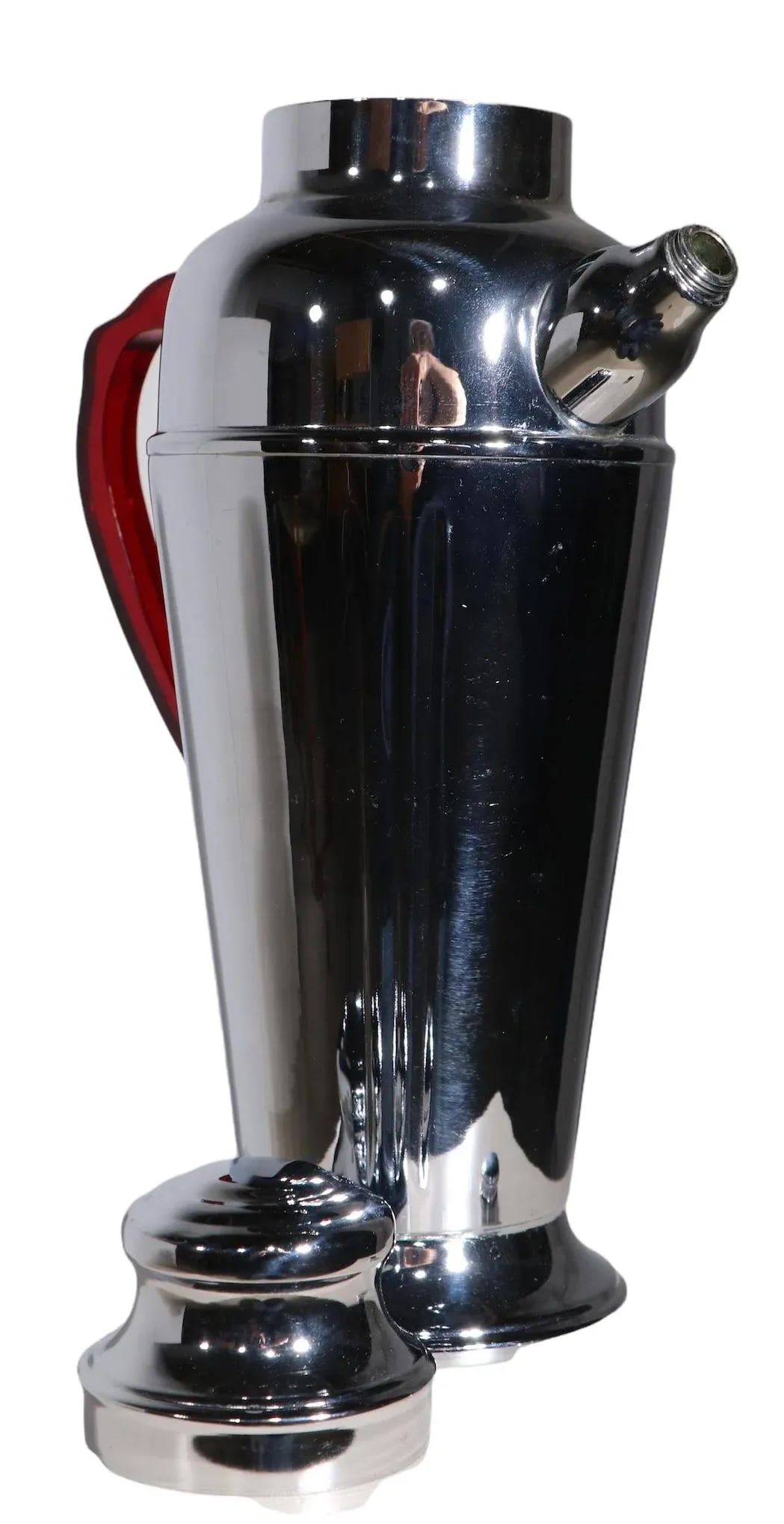 Art Deco Chrome Cocktail Shaker With Red Bakelite Handle - 2