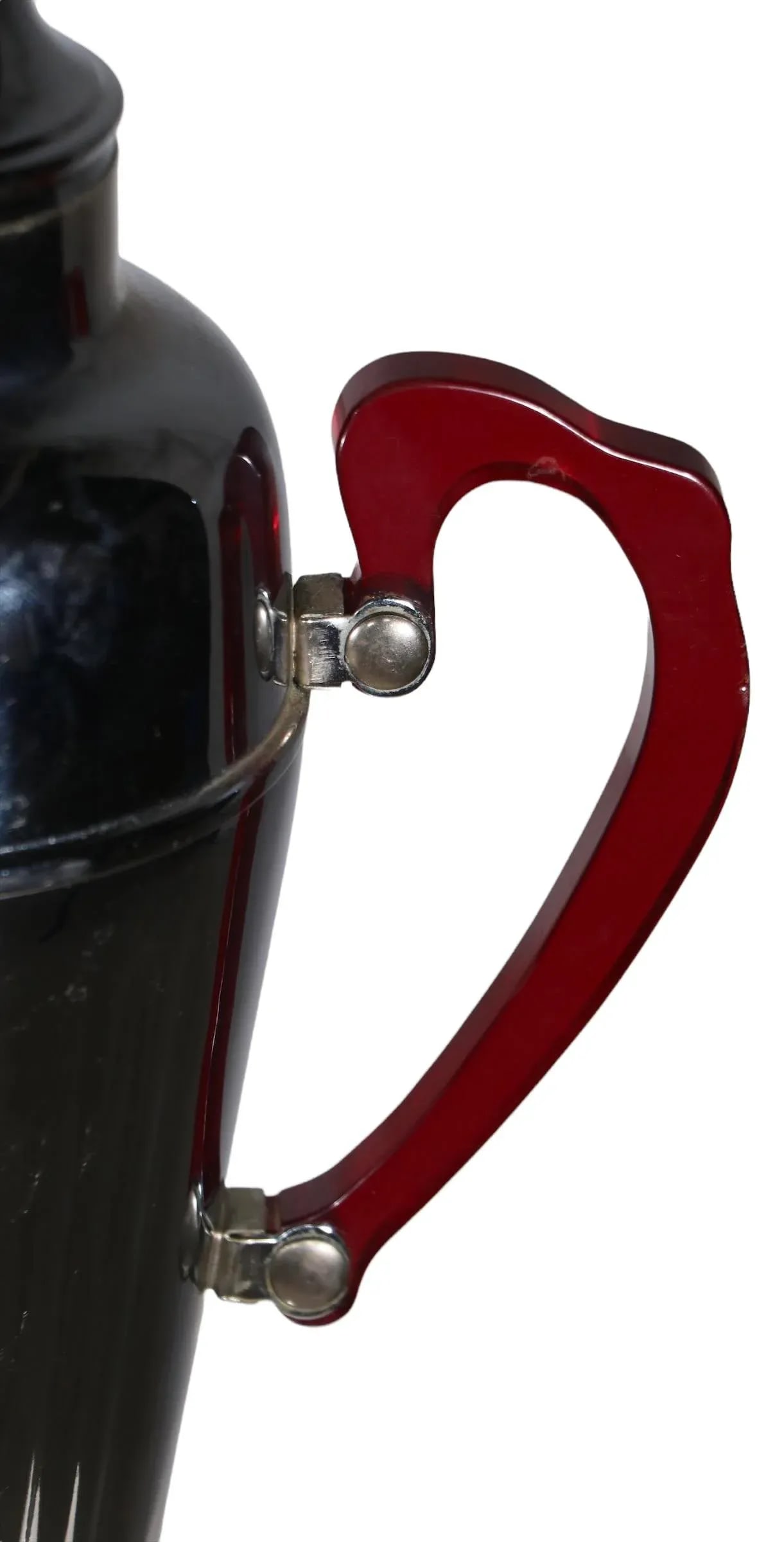 Art Deco Chrome Cocktail Shaker With Red Bakelite Handle - 4
