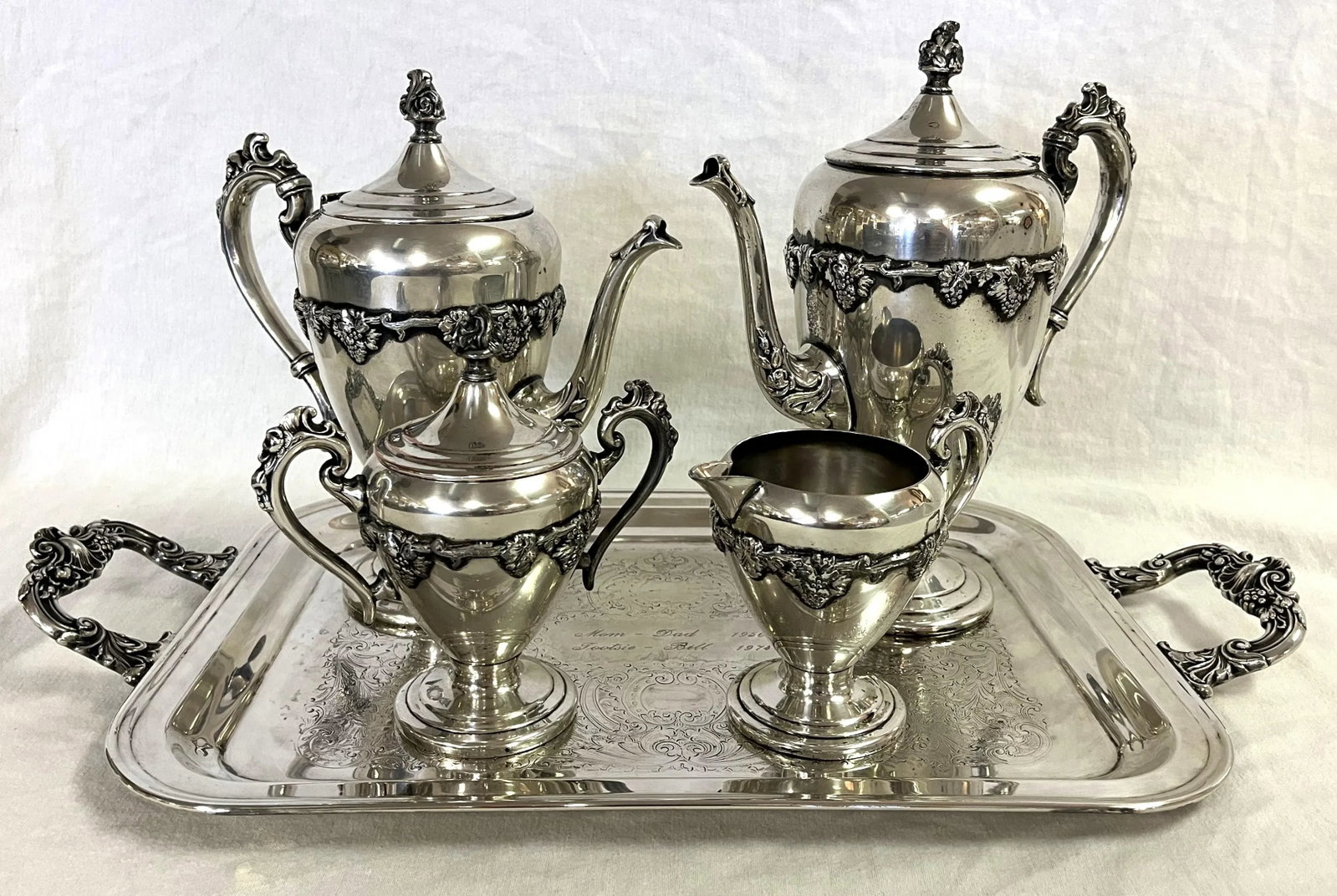 Vintage Five Piece Tea Service With Grapevine Details, Silverplate on Copper - 13
