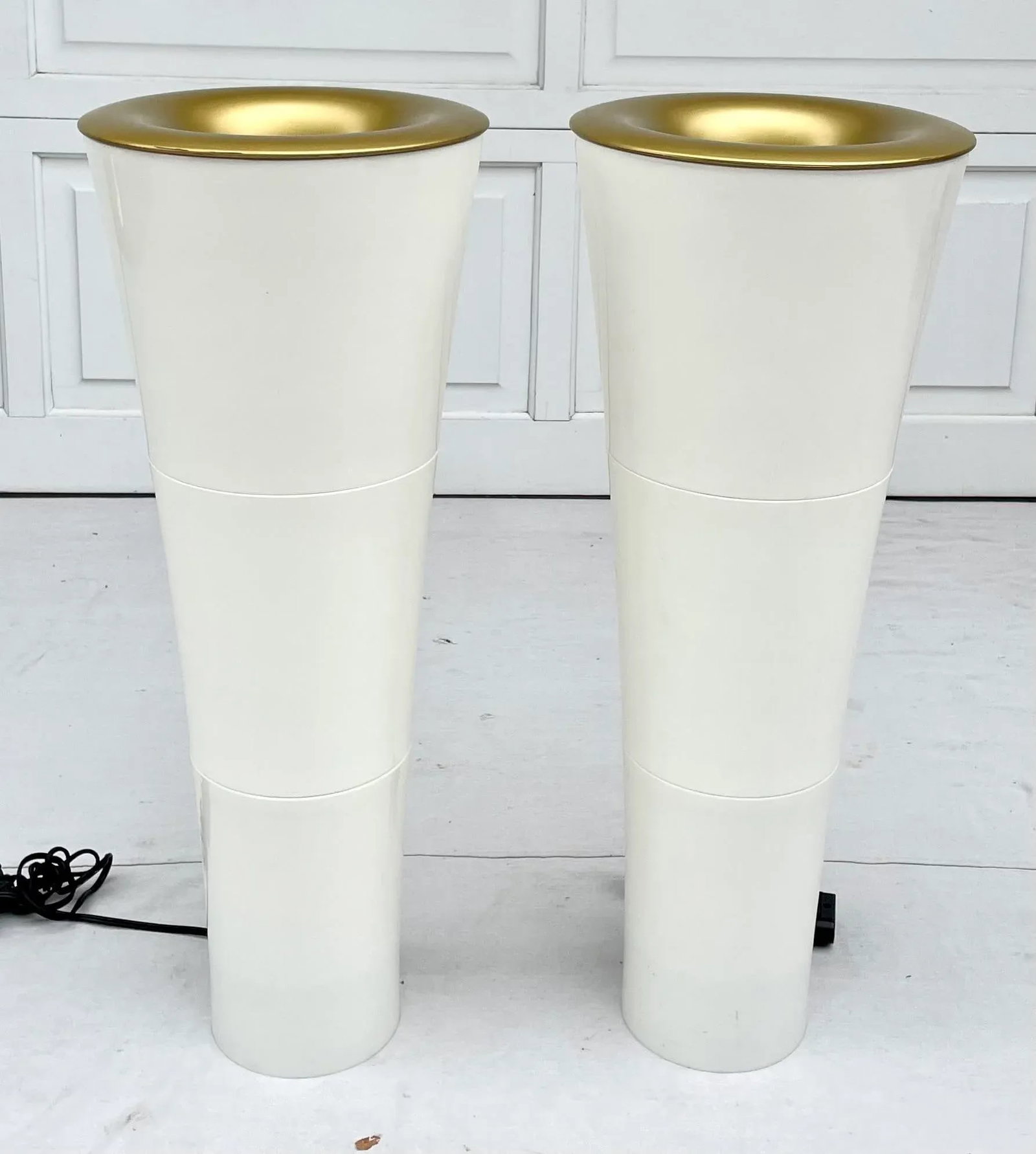 1980's Postmodern Kaoyi Japan Cone Floor Lamps - a Pair - 13