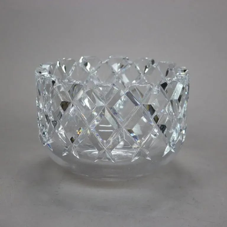 Orrefors Sofiero Cut Lead Crystal Fruit Bowl 20th Century - 2