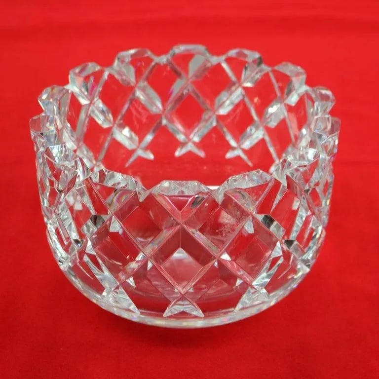 Orrefors Sofiero Cut Lead Crystal Fruit Bowl 20th Century - 4