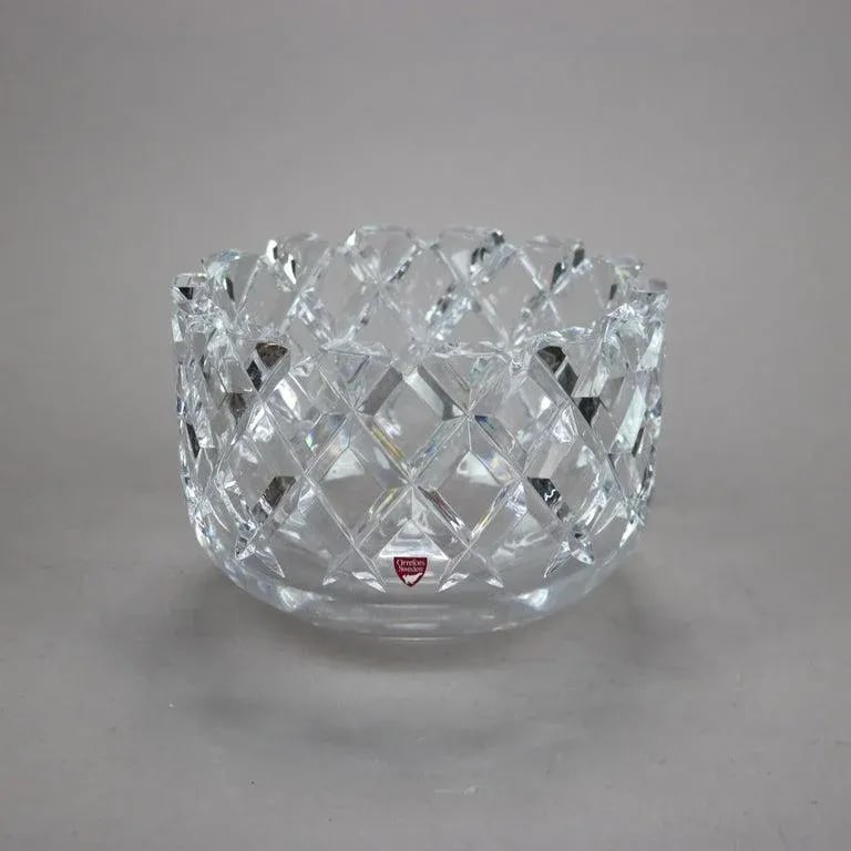 Orrefors Sofiero Cut Lead Crystal Fruit Bowl 20th Century - 5