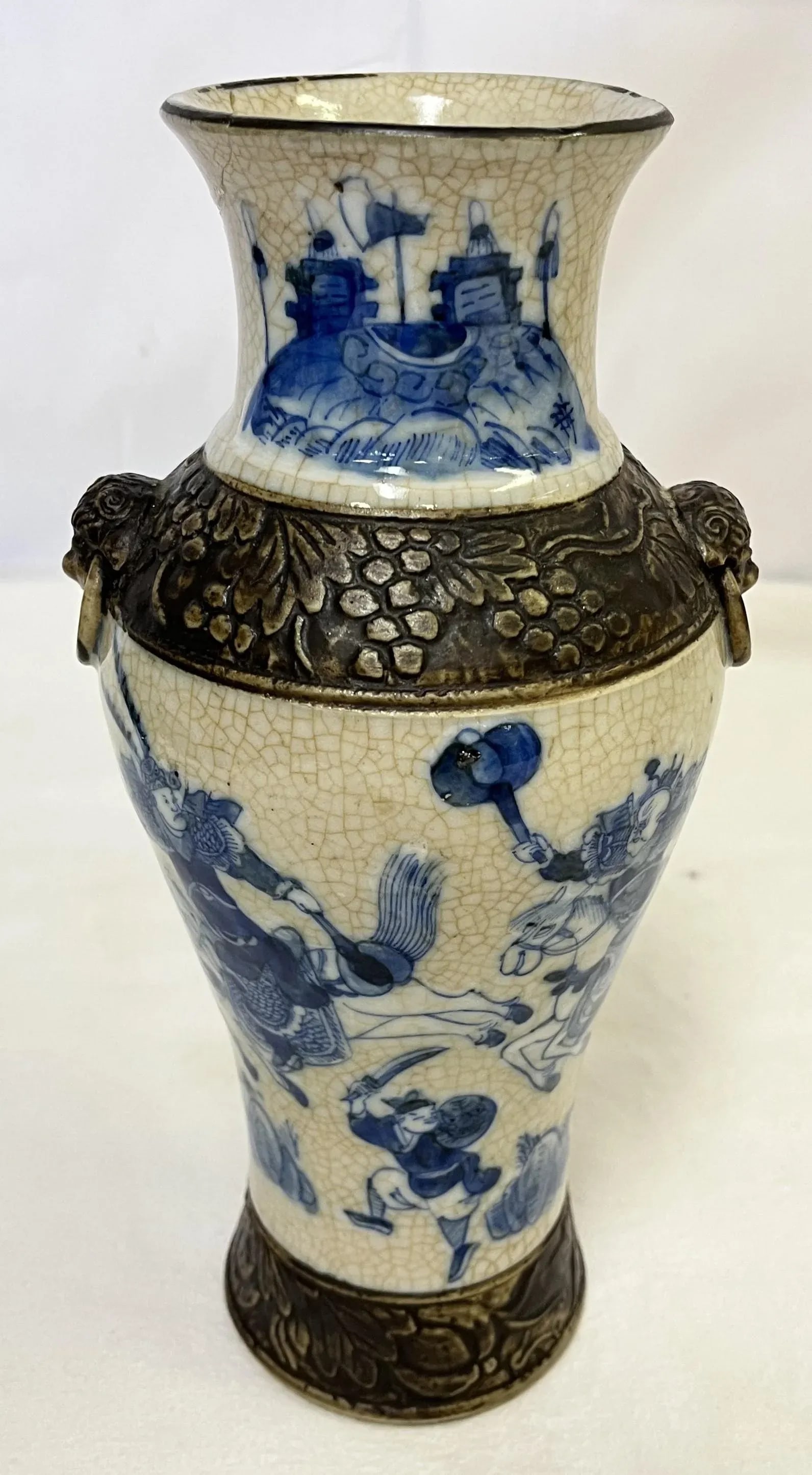 Early 20th Century Chinoiserie Hand Painted Blue and White Crackle Finish Porcelain Vase - 5