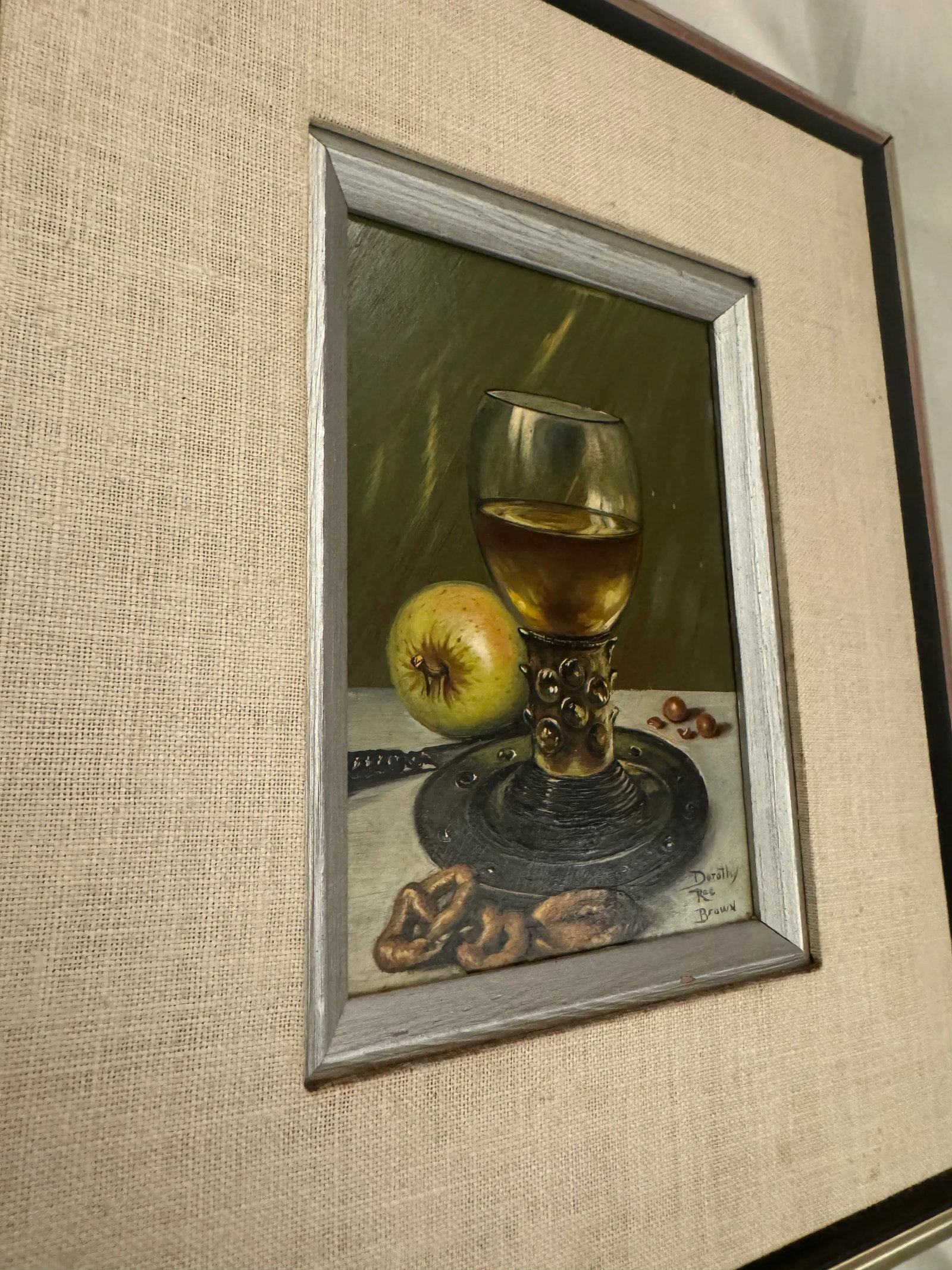 Dorothy Roe Brown Oil Painting on Board – Framed Still Life of Wine Bottle & Apple - 5