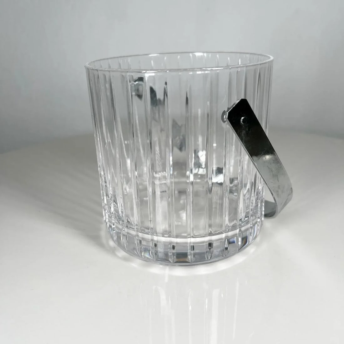 1960s Modernist Ribbed Crystal Glass Ice Bucket in Baccarat Style - 5
