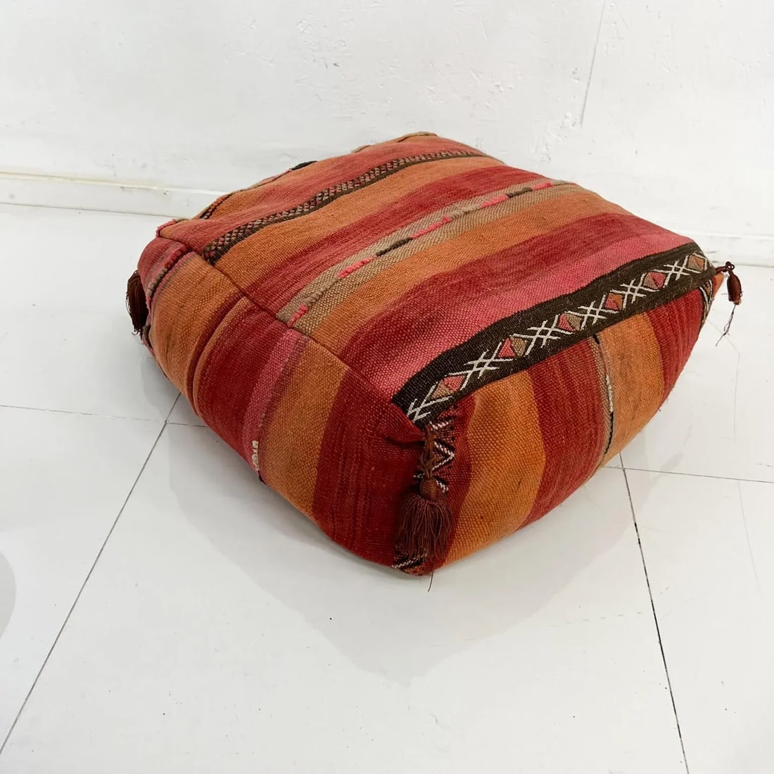 Vintage Moroccan Kilim Floor Cushion Pillow, Geometric Fabric, 1970s - 10