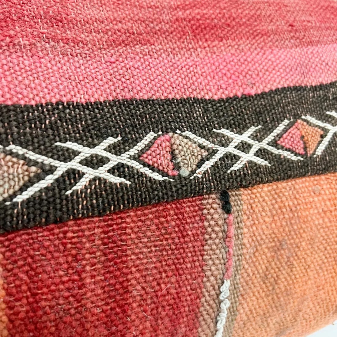 Vintage Moroccan Kilim Floor Cushion Pillow, Geometric Fabric, 1970s - 5