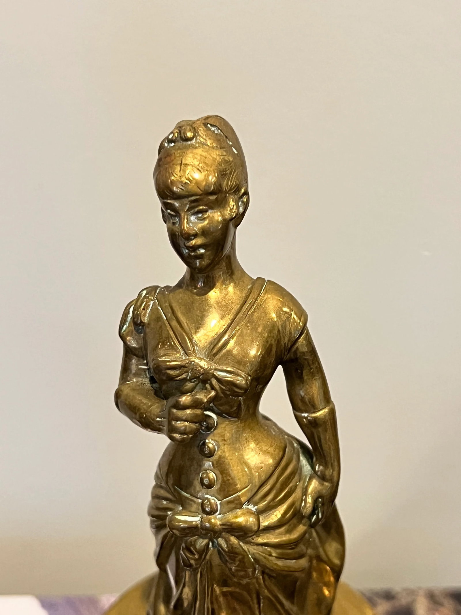 Late 19th Century Pair of Bronze Victorian Figures Mounted on Wooden Plinths - 3