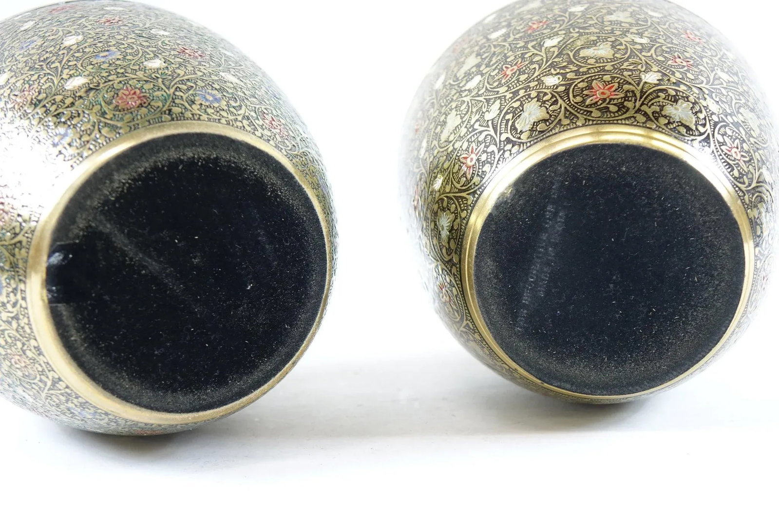 Late 19th Century Decorative Brass Urns - A Pair - 11