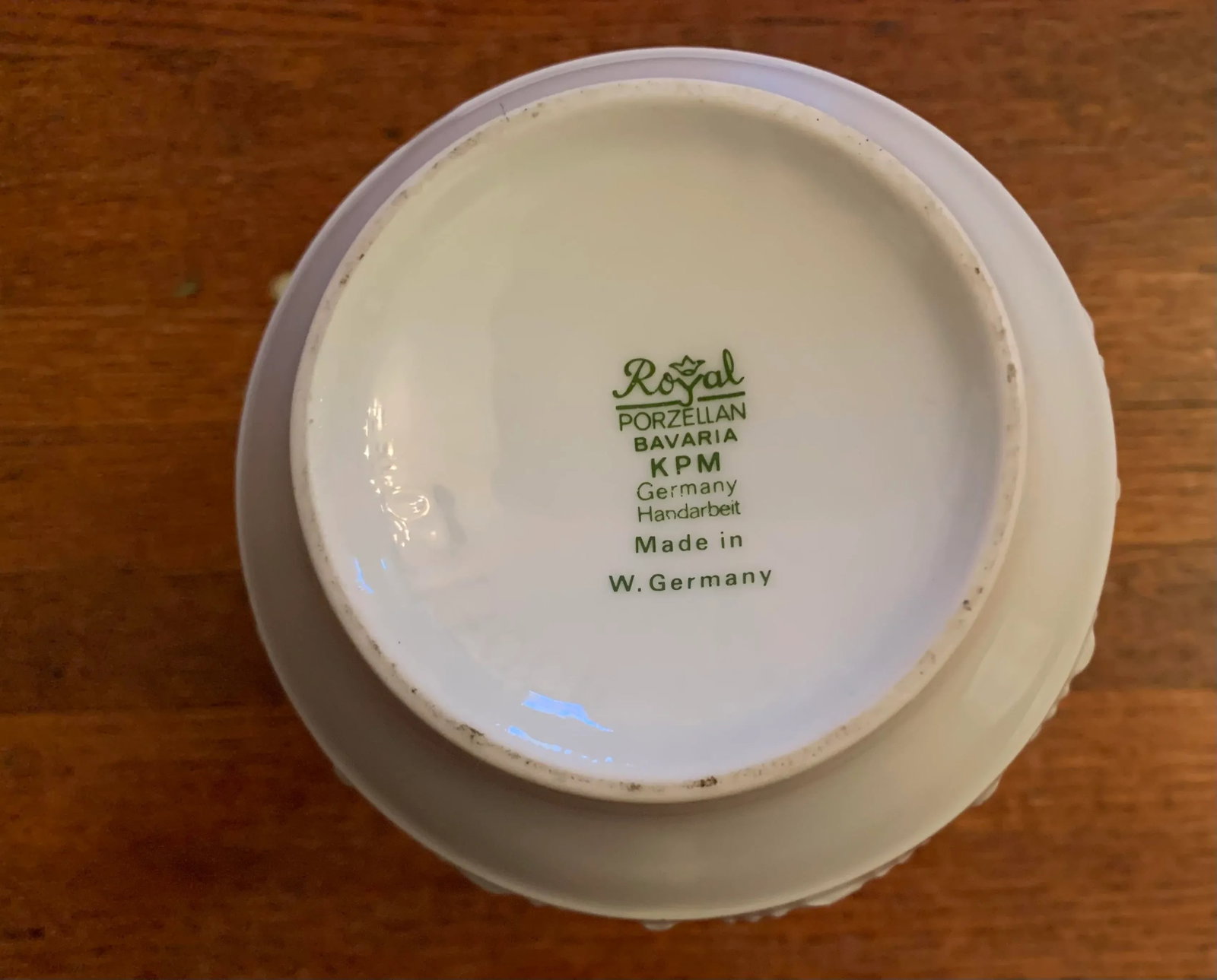 1960s White Relief Porcelain Vase by Royal Porzellan - 3