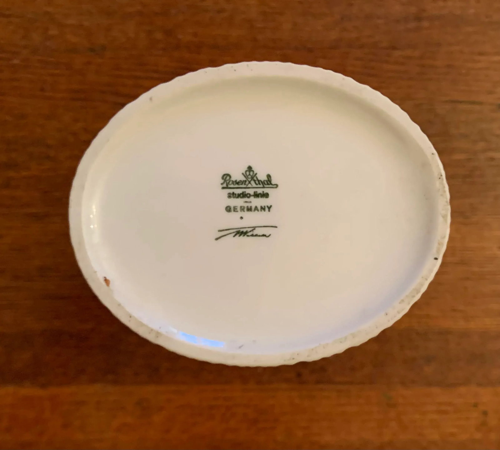 1960s White Relief Op Art Porcelain Vase by Rosenthal Studio-Linie - 8
