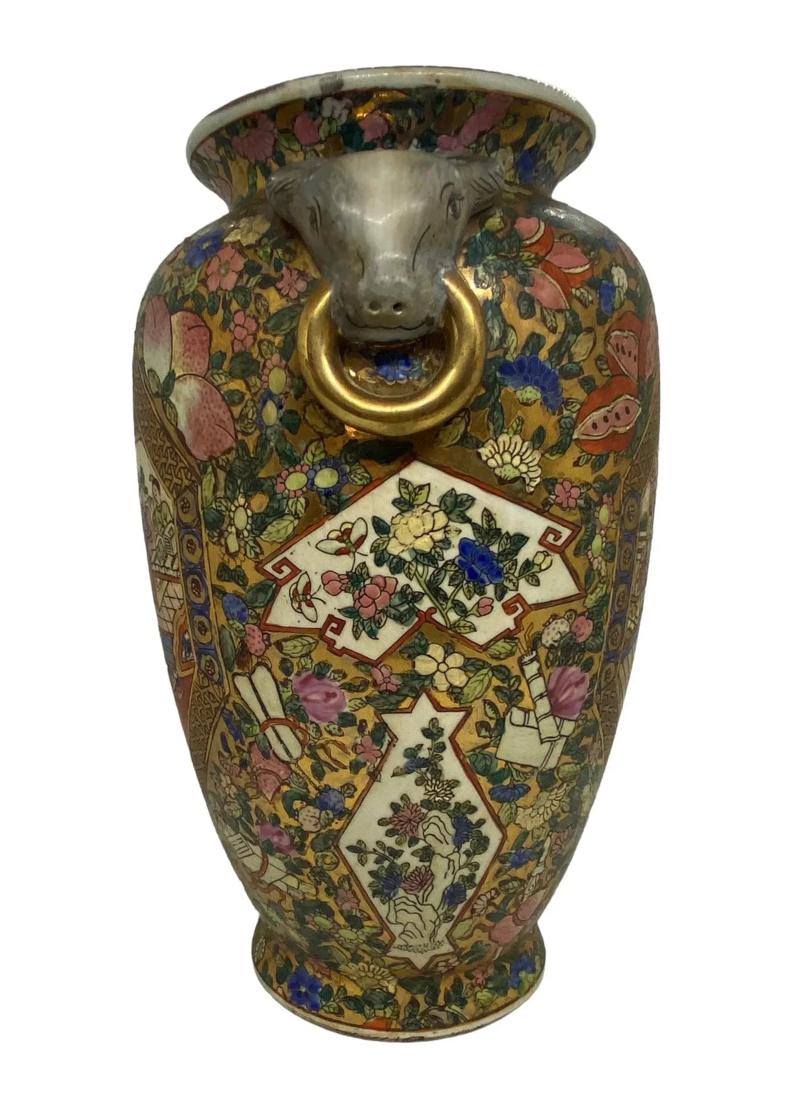 Late 20th Century Chinese Hand-Painted Porcelain Urn Vases With Bull Head Handles Design - a Pair - 9