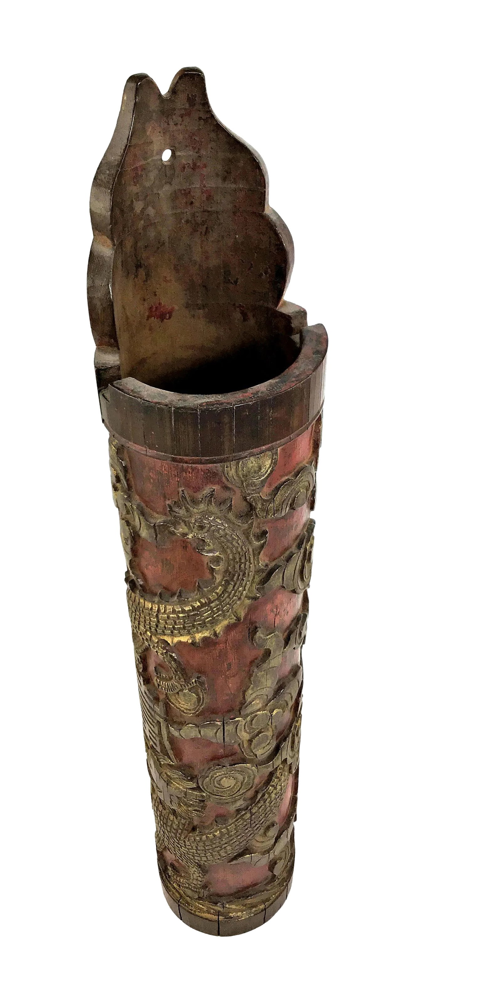 1900s Chinese Carved & Gilt Painted Bamboo Incense Holder: Carved from a single stalk of bamboo, this is a work of art indeed. The carving is beautiful and detailed. The gilt gold paint shows off the dragon and the Chinese calligraphy on the front. This holde