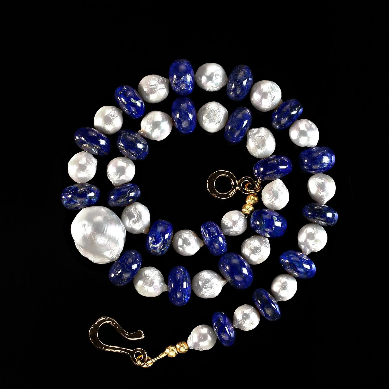 White Pearl and Blue Lapis Lazuli Necklace - 3