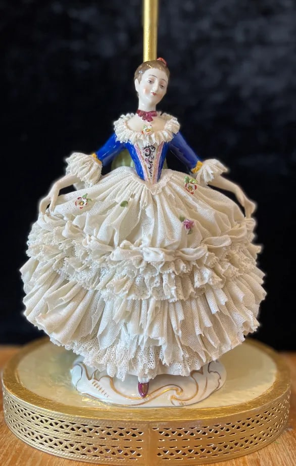 Franz Witter Dresden Porcelain Figurine Table Lamp- Lady With a Lace Dress - 6