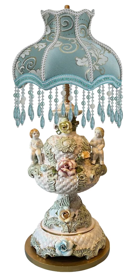 Mid-Century Capodimonte Porcelain Cherub Basketweave Floral Table Lamp - 4