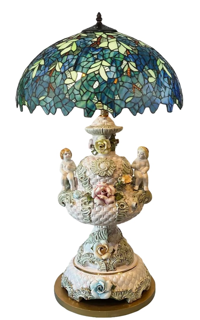 Mid-Century Capodimonte Porcelain Cherub Basketweave Floral Table Lamp - 7