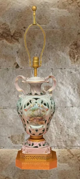 Mid-Century Capodimonte Porcelain Table Lamp- Courting Couple Pastoral Scene - 2