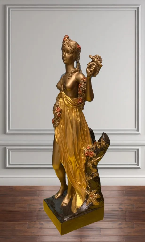 Vintage Sculpture Roman Goddess Flora - 2