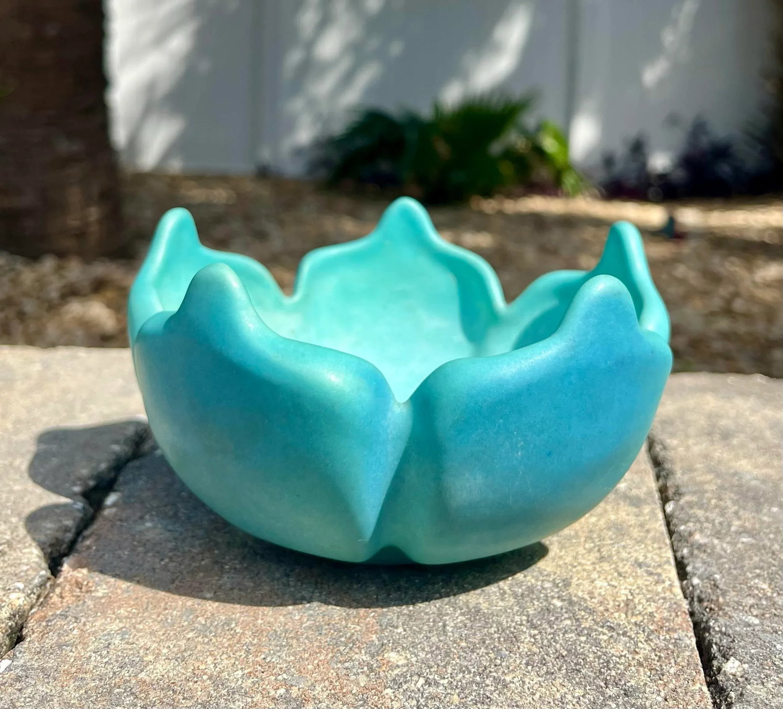 Mid 20th Century Van Briggle Pottery Turquoise Lotus Form Bowl - 2