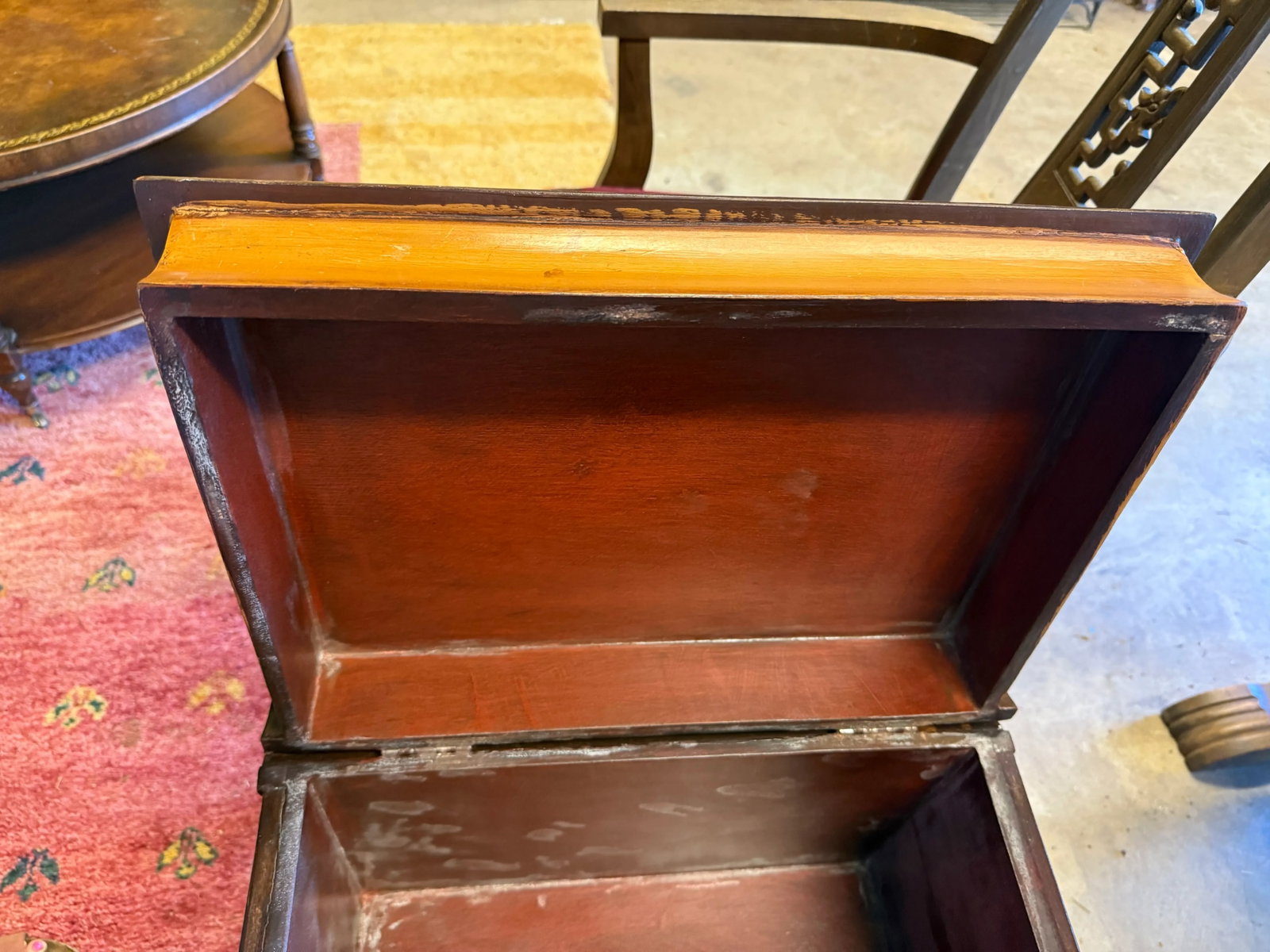 1980s Faux Bookcase Portrait Lift-Top Table - 14