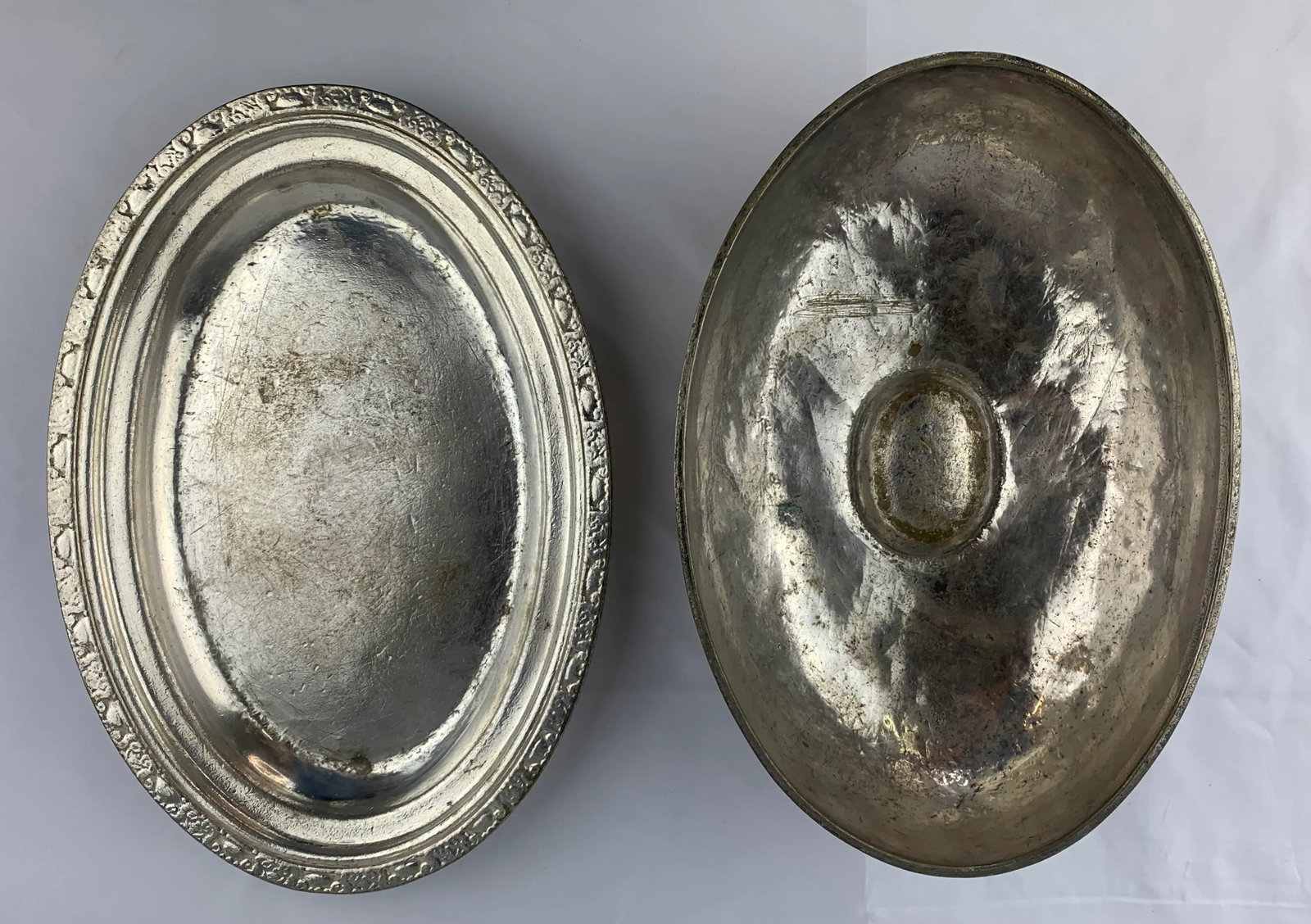 Vintage Waldorf Astoria Hammered Silver-Plated Lidded Serving Tray - 6
