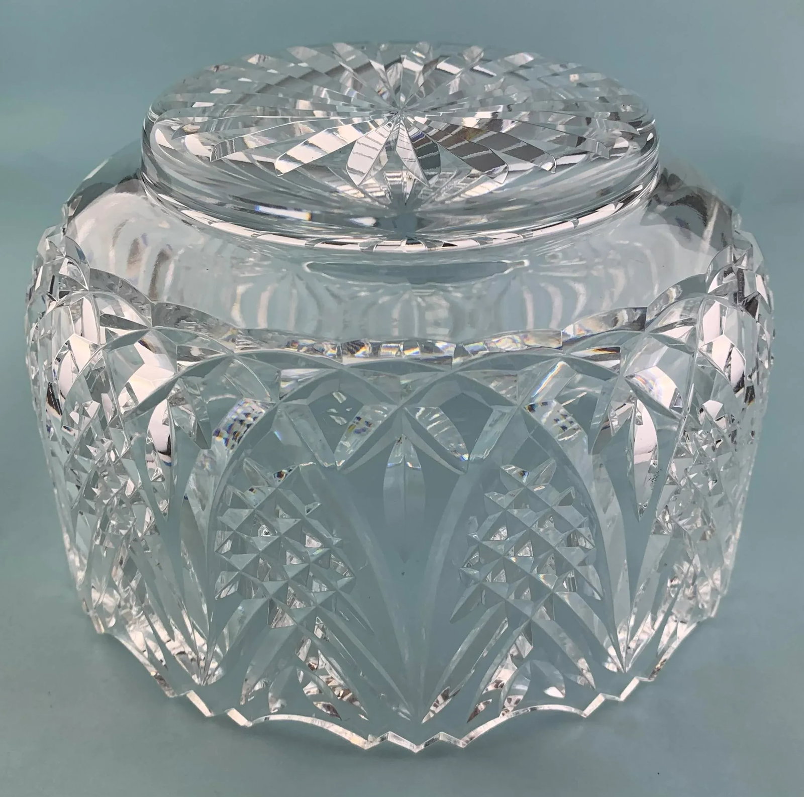 1980s Vintage Round Cut Crystal Salad Serving Bowl - 8