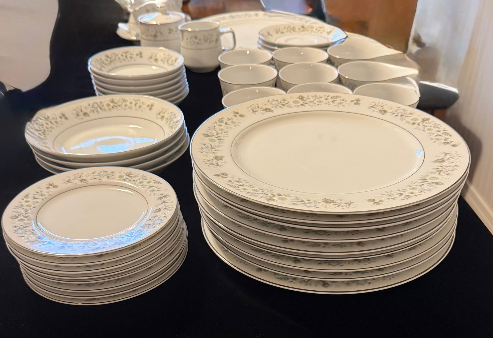 1960s Imperial China W. Dalton 745 Wild Flower Dishes - Set of 39 - 10