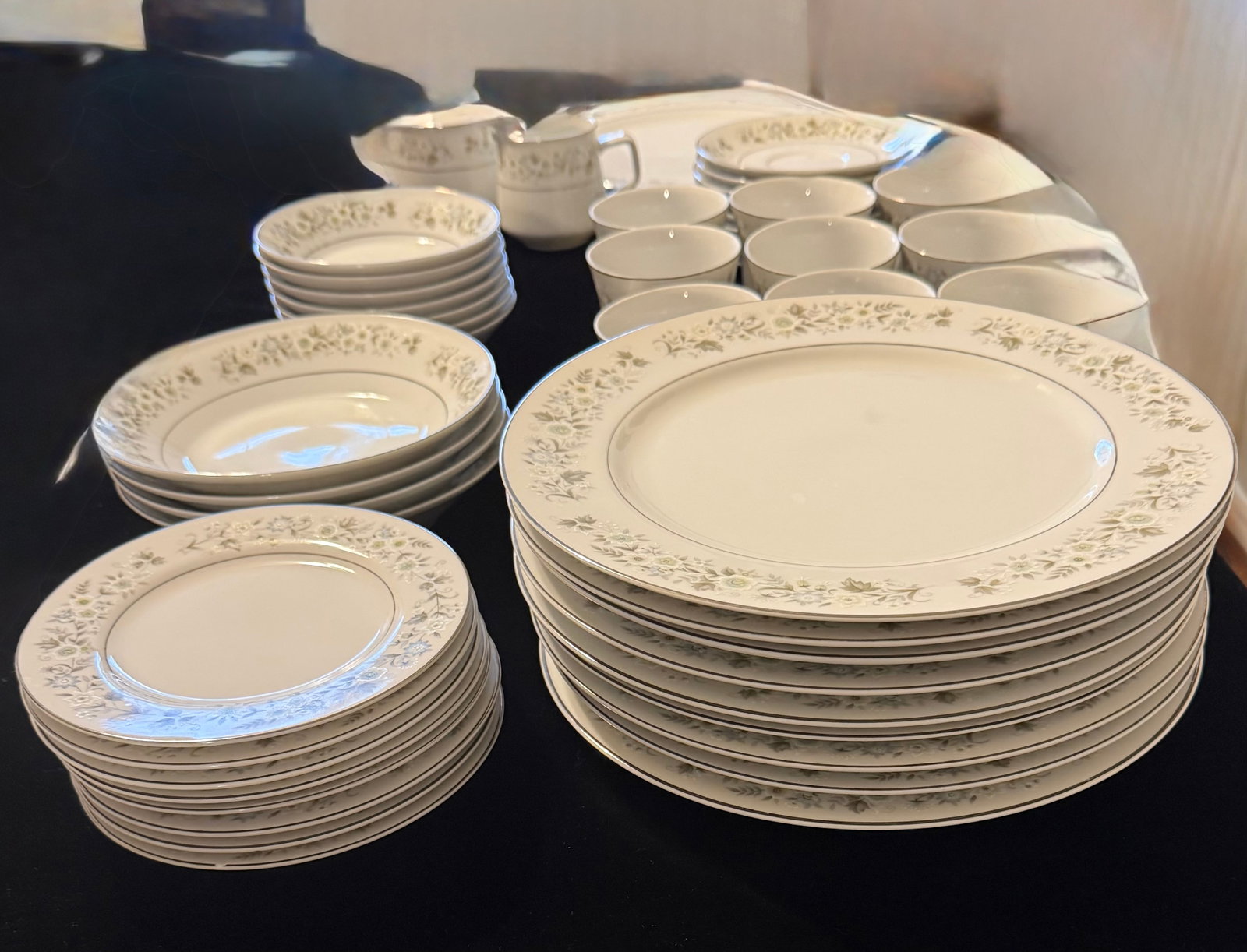 1960s Imperial China W. Dalton 745 Wild Flower Dishes - Set of 39 - 5