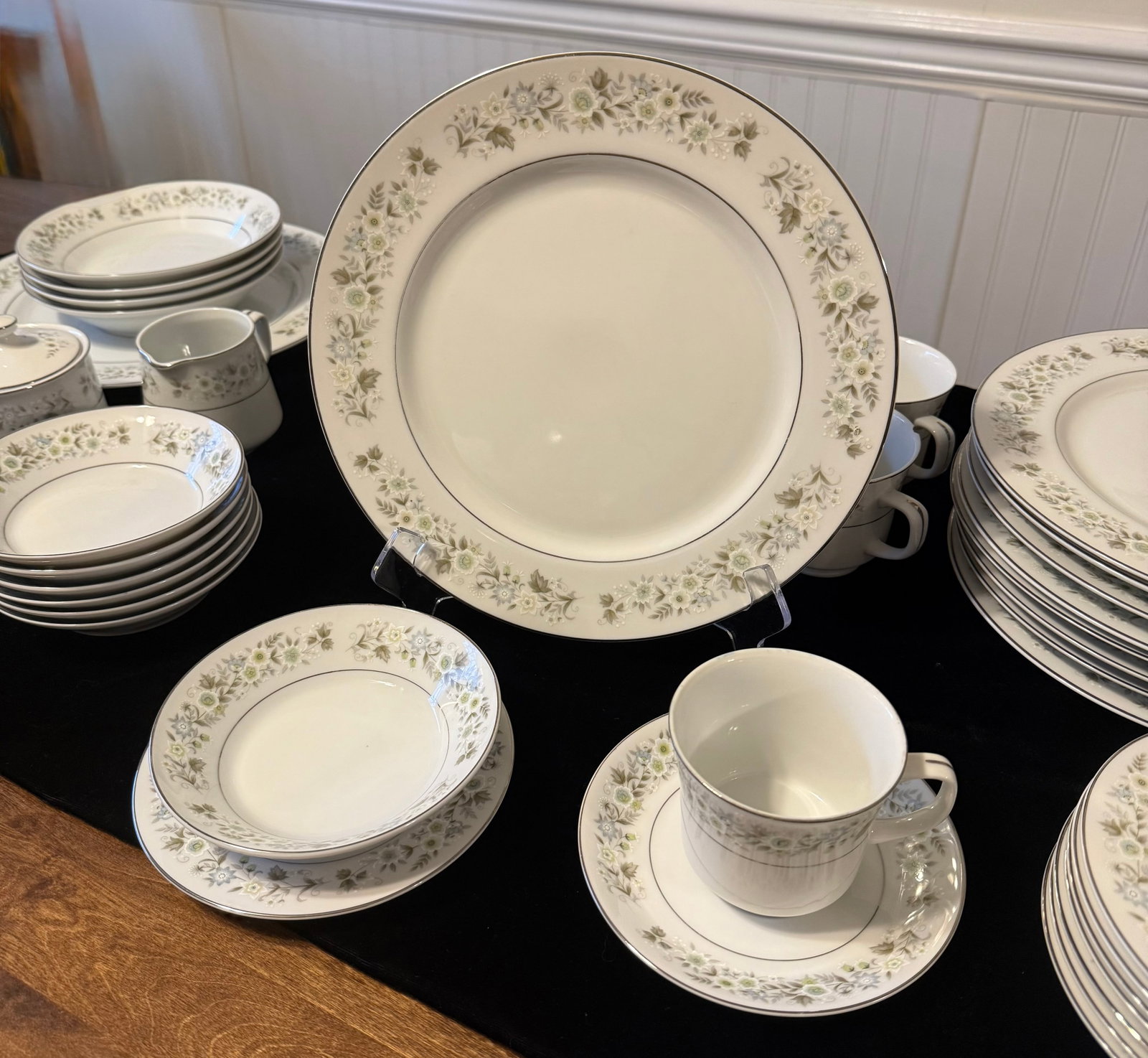 1960s Imperial China W. Dalton 745 Wild Flower Dishes - Set of 39 - 8