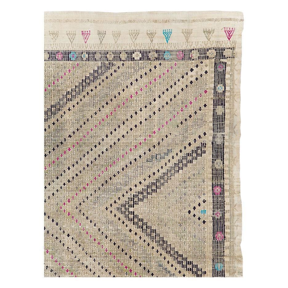 Mid-20th Century Handmade Turkish Flatweave Small Room Size Carpet - 3