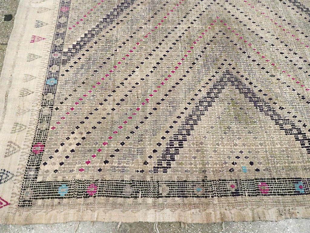 Mid-20th Century Handmade Turkish Flatweave Small Room Size Carpet - 8