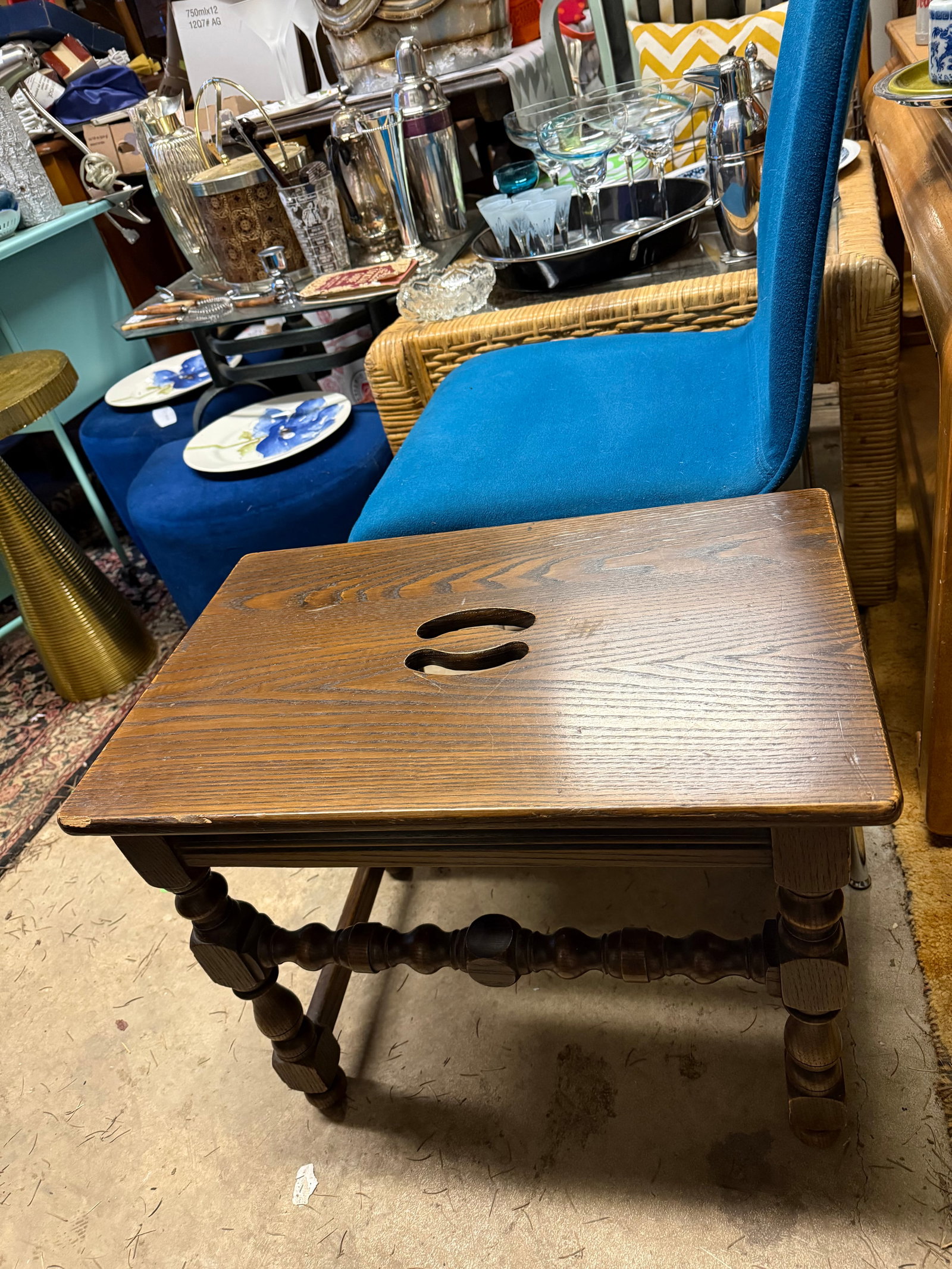 Late 19th Century Rustic Farmhouse Milking Stool - 3