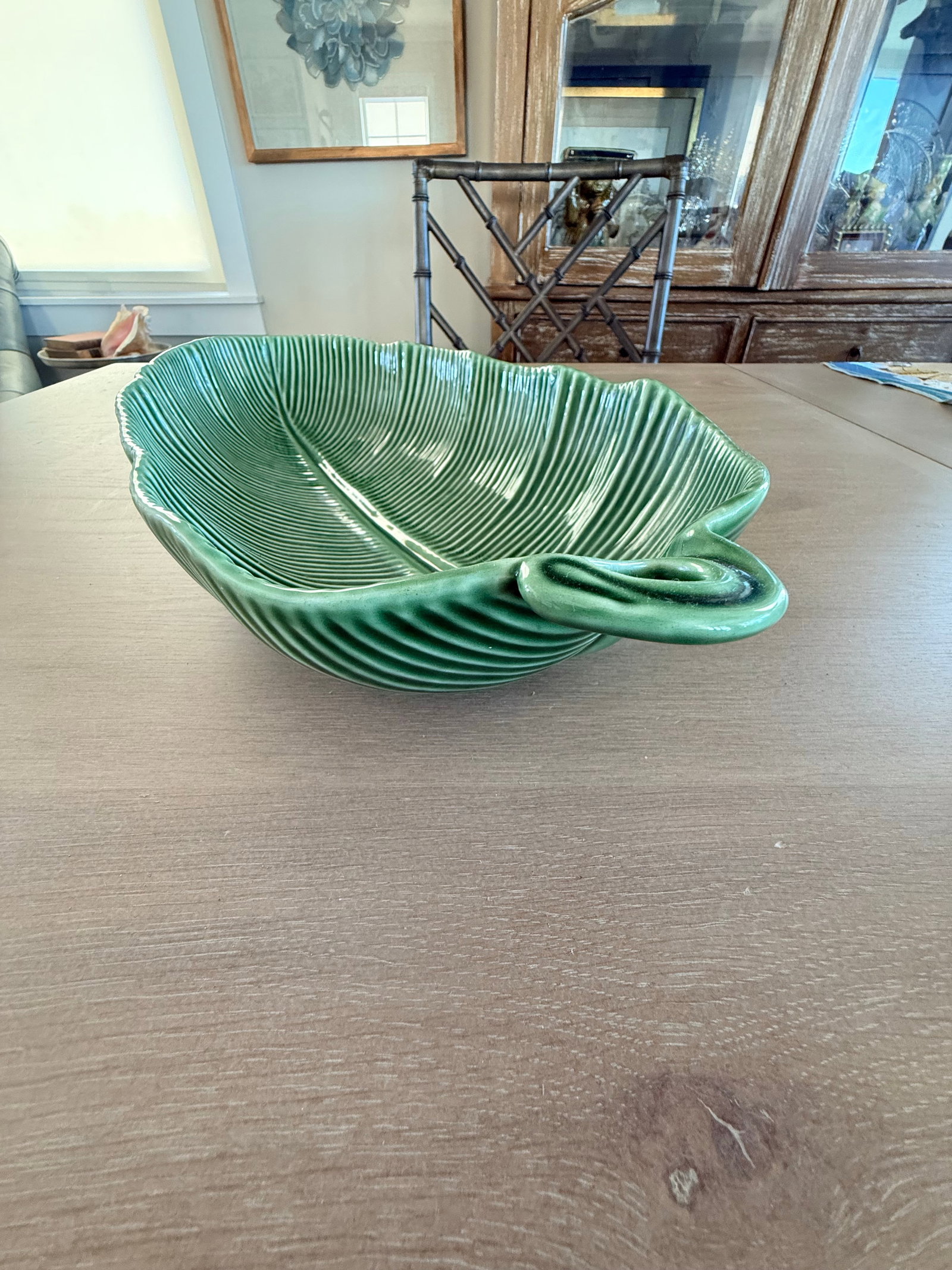 Large Vintage Bordallo Pinheiro Leaf Bowl - 12