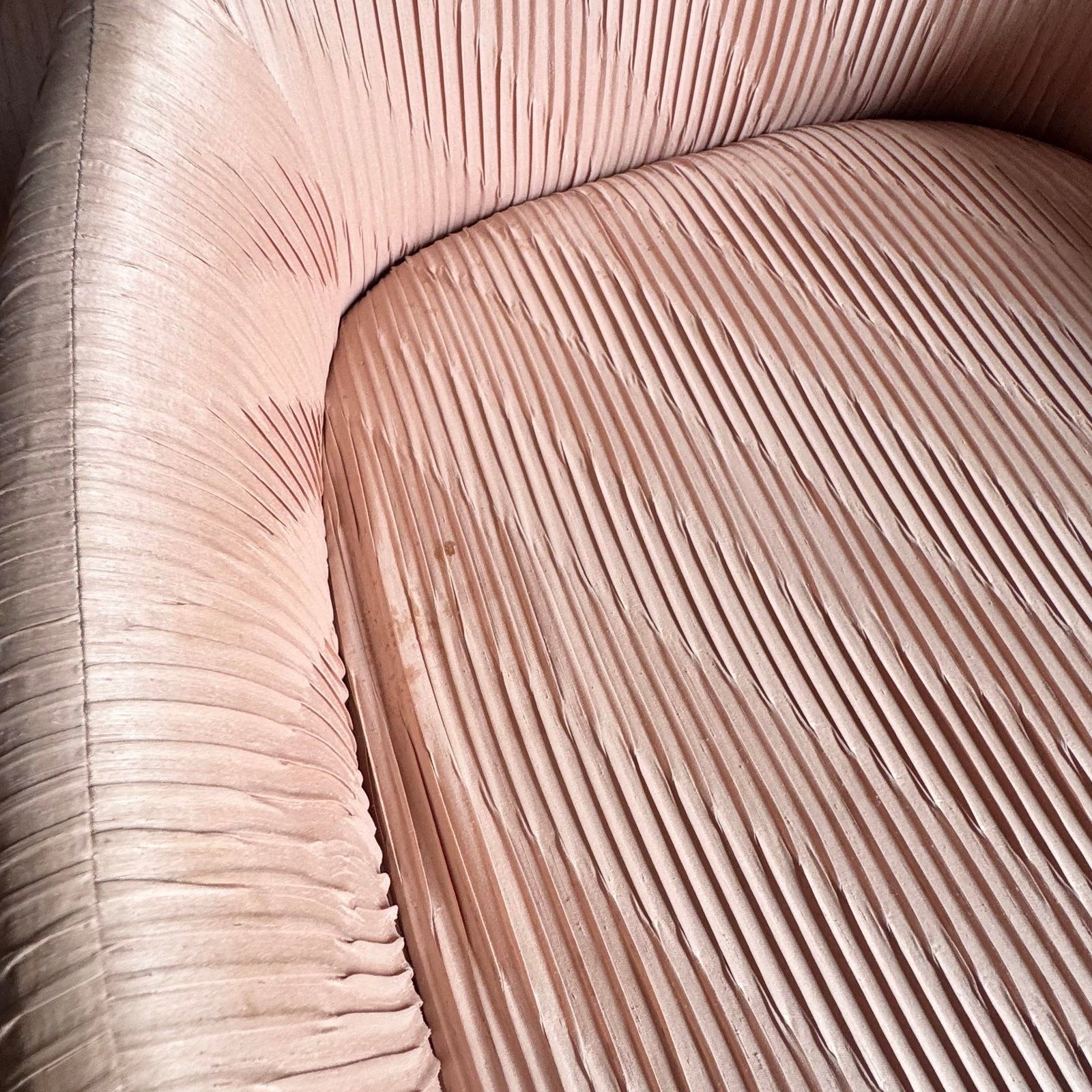 Postmodern Pleated Pink Fabric Arm Chairs by Preview Furniture - Set of 6 - 12