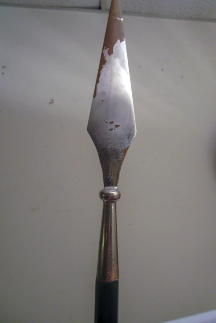19th C Wooden Ceremonial Fraternal Masonic Crook and Spear on Metal Bases - 5