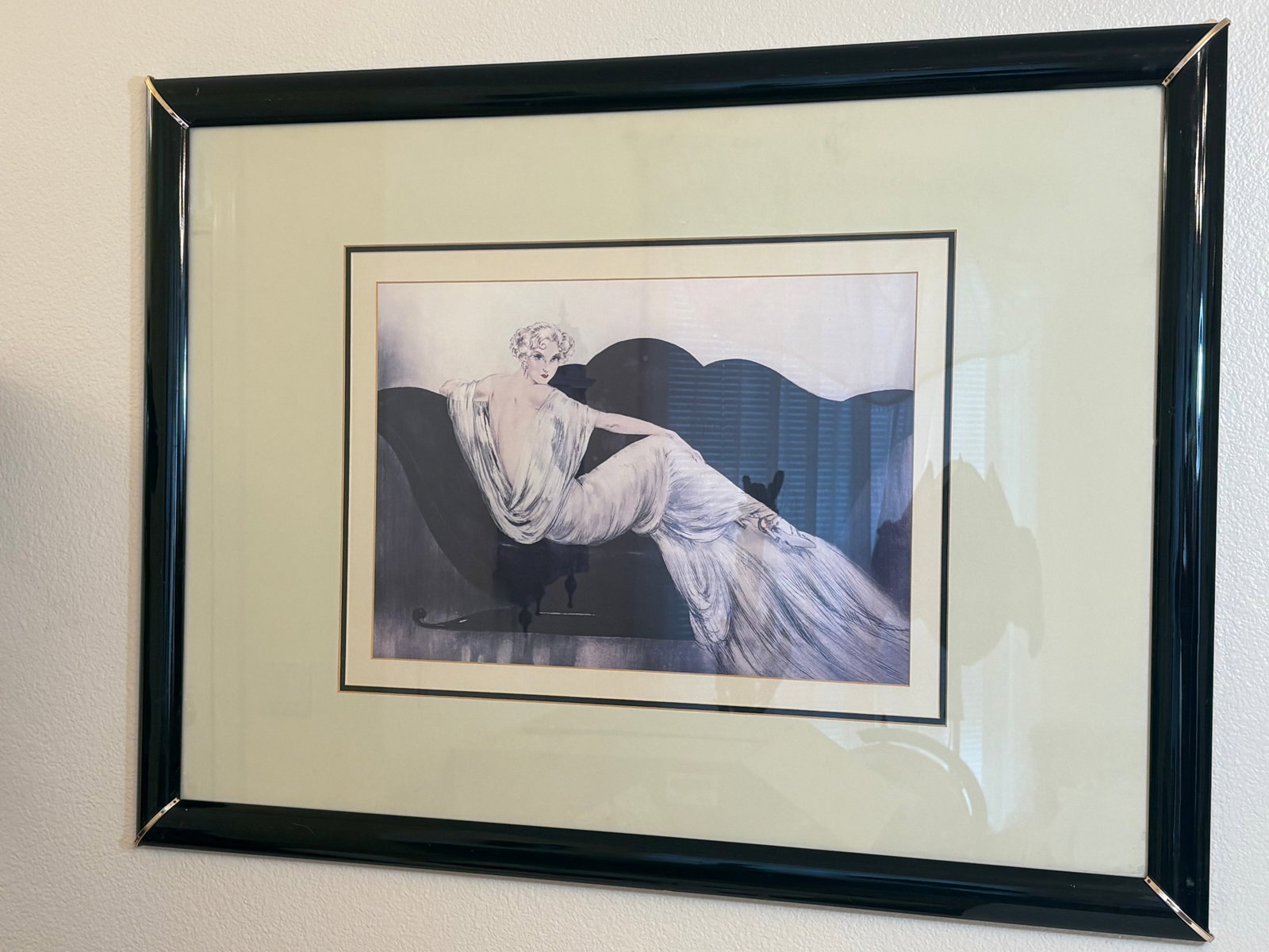 1970s Louis Icart Art Deco Framed Lithogragh Reproduction Entitled "Le Sofa" - 4