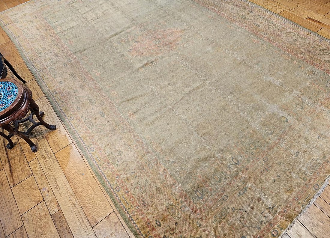 Vintage Turkish Oushak Hand-Knotted Rug in Open Geometric Pattern in Pale Green, Yellow, Pink - 17
