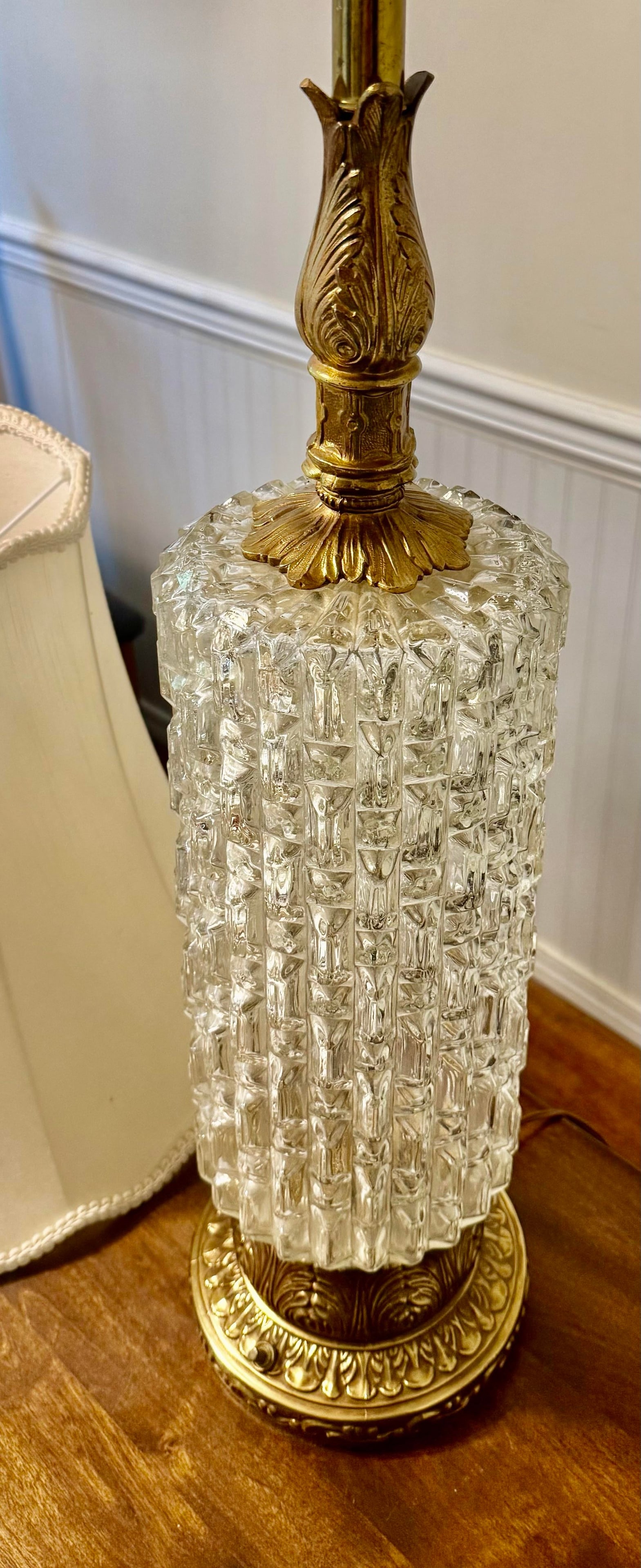 Murano Glass Lamp With Brass Base - 4