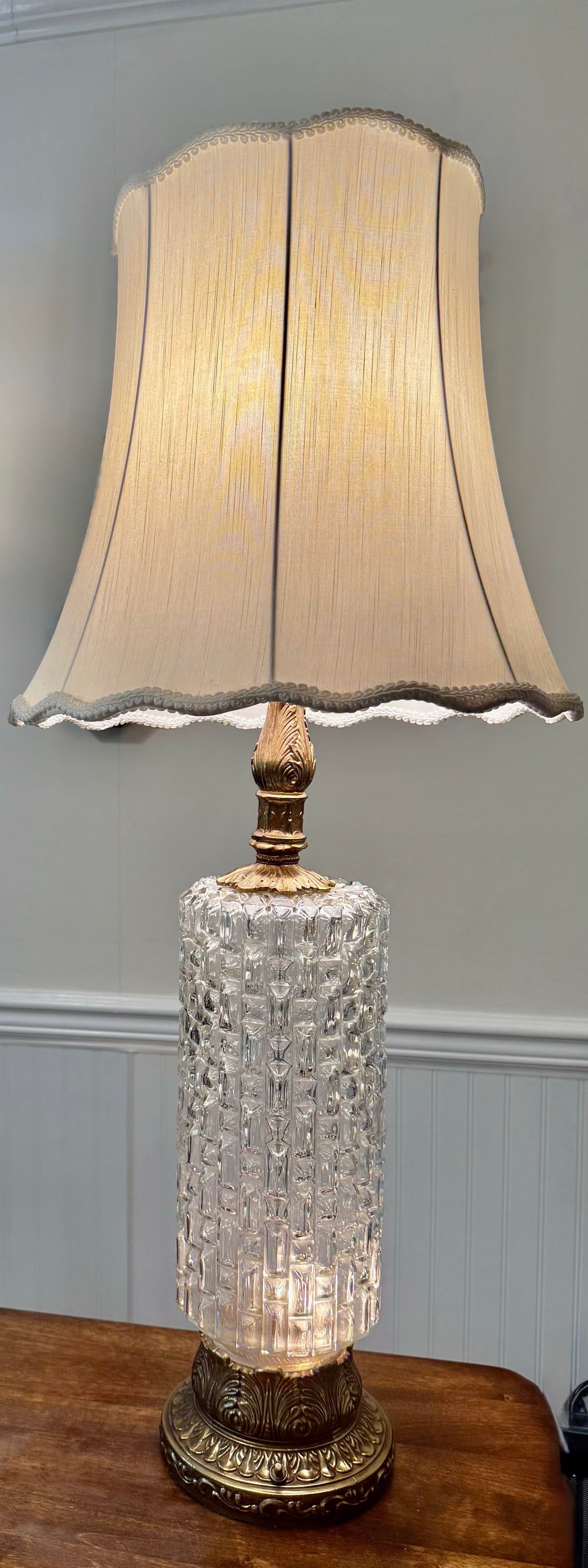 Murano Glass Lamp With Brass Base - 9