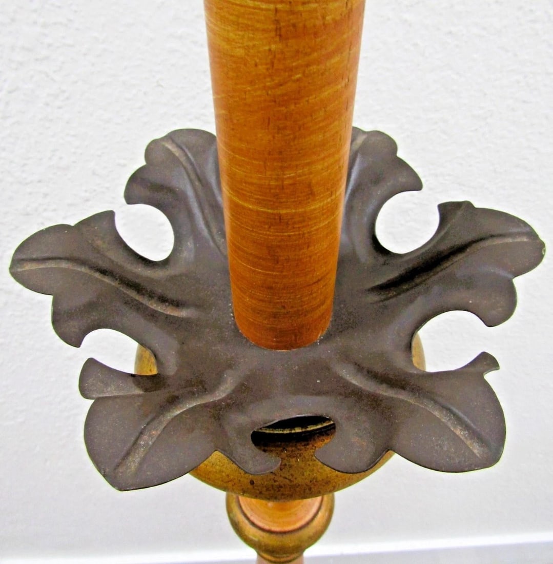 Vintage Parcel-Gilt Wood Candlestick Floor Lamp With Acanthus Leaf Accent Italy - 8