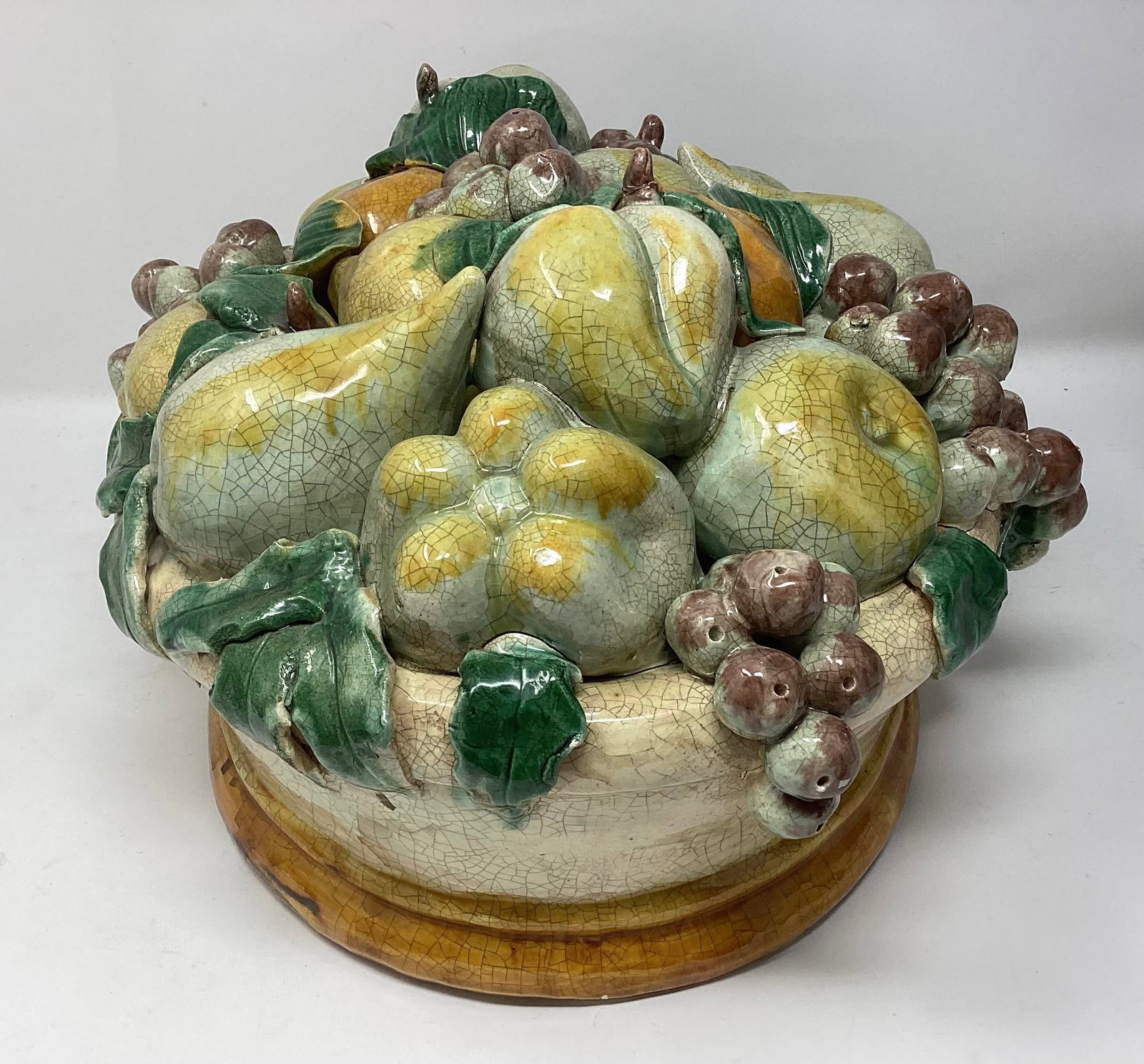 1940s Hand Painted Italian Majolica Large Fruit Basket Centerpiece - 2